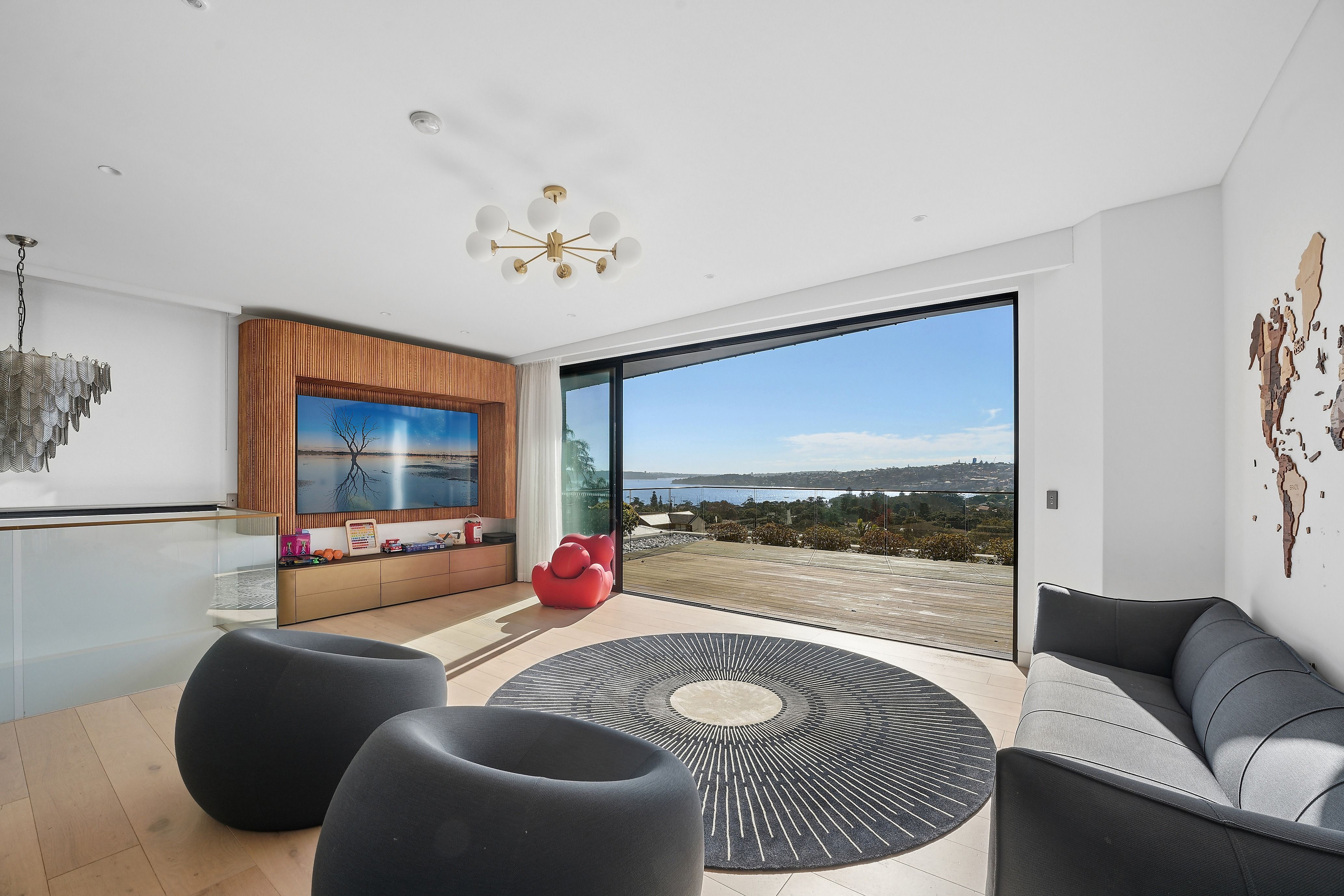 43 Drumalbyn Road — photo 9 of 14