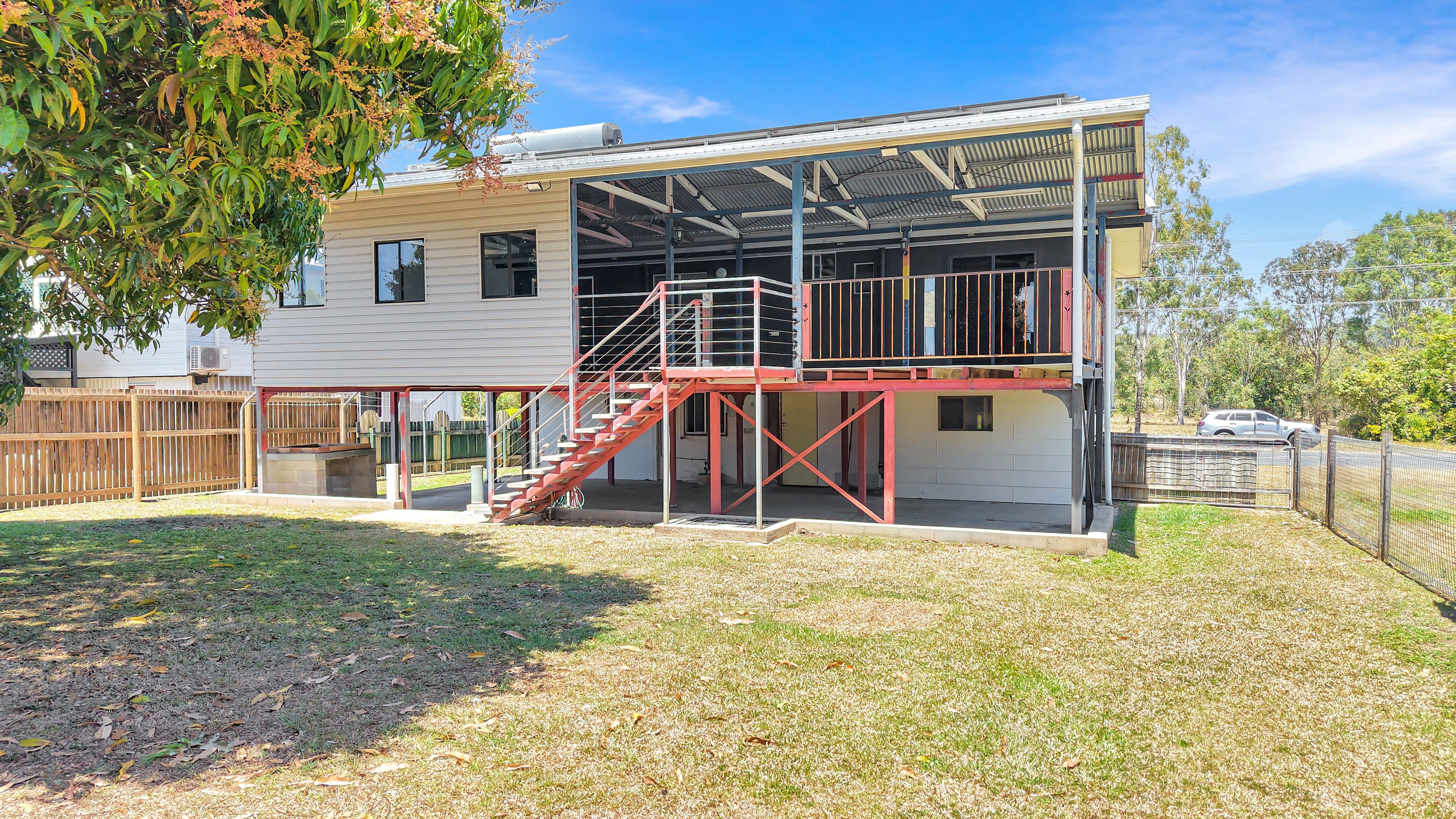 25 Brooks Road — photo 12 of 13