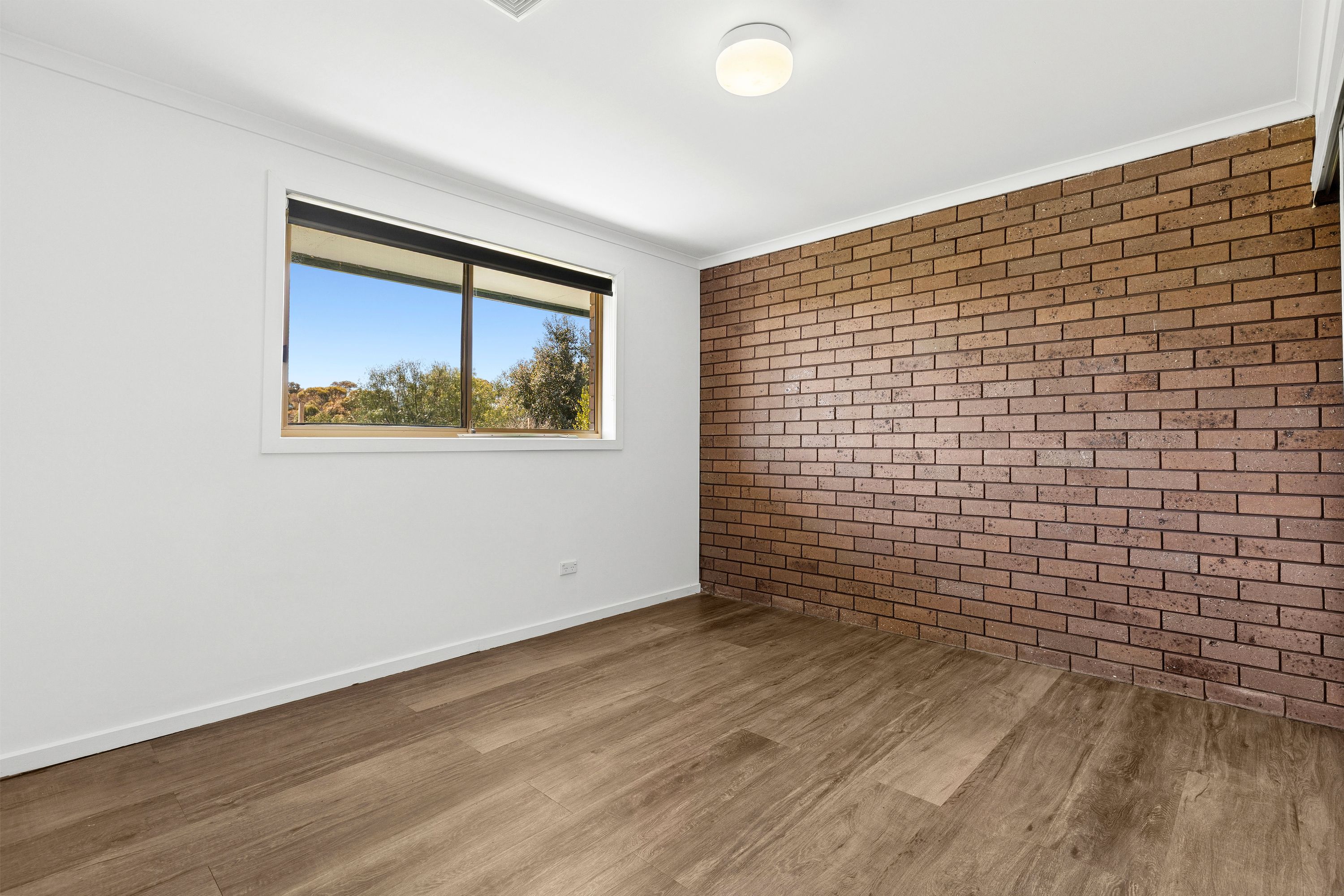 40 Rees Road — photo 9 of 16