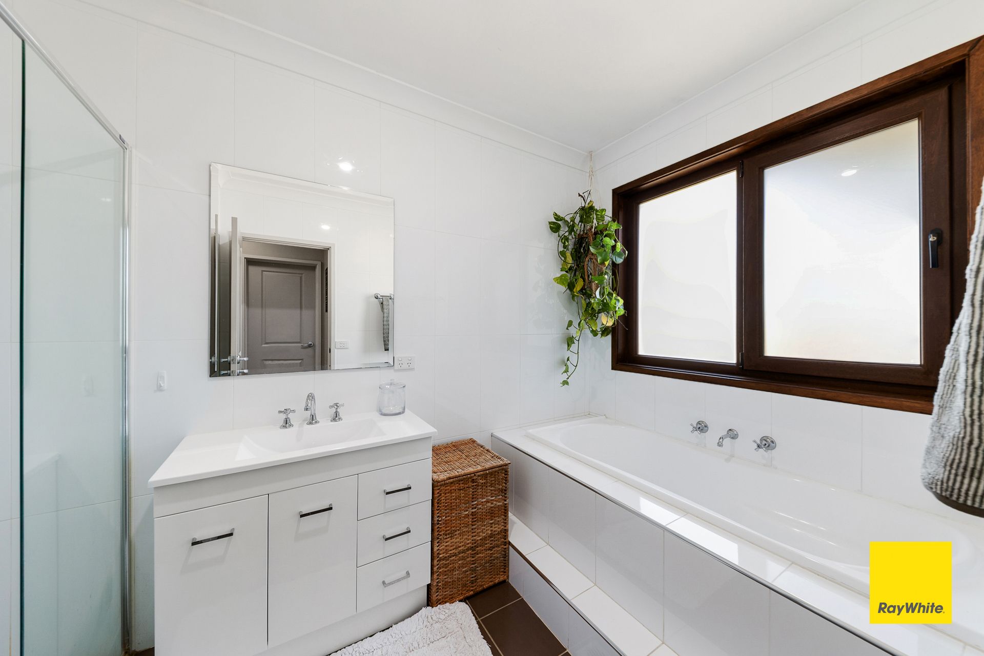 22 Larmer Street — photo 18 of 25