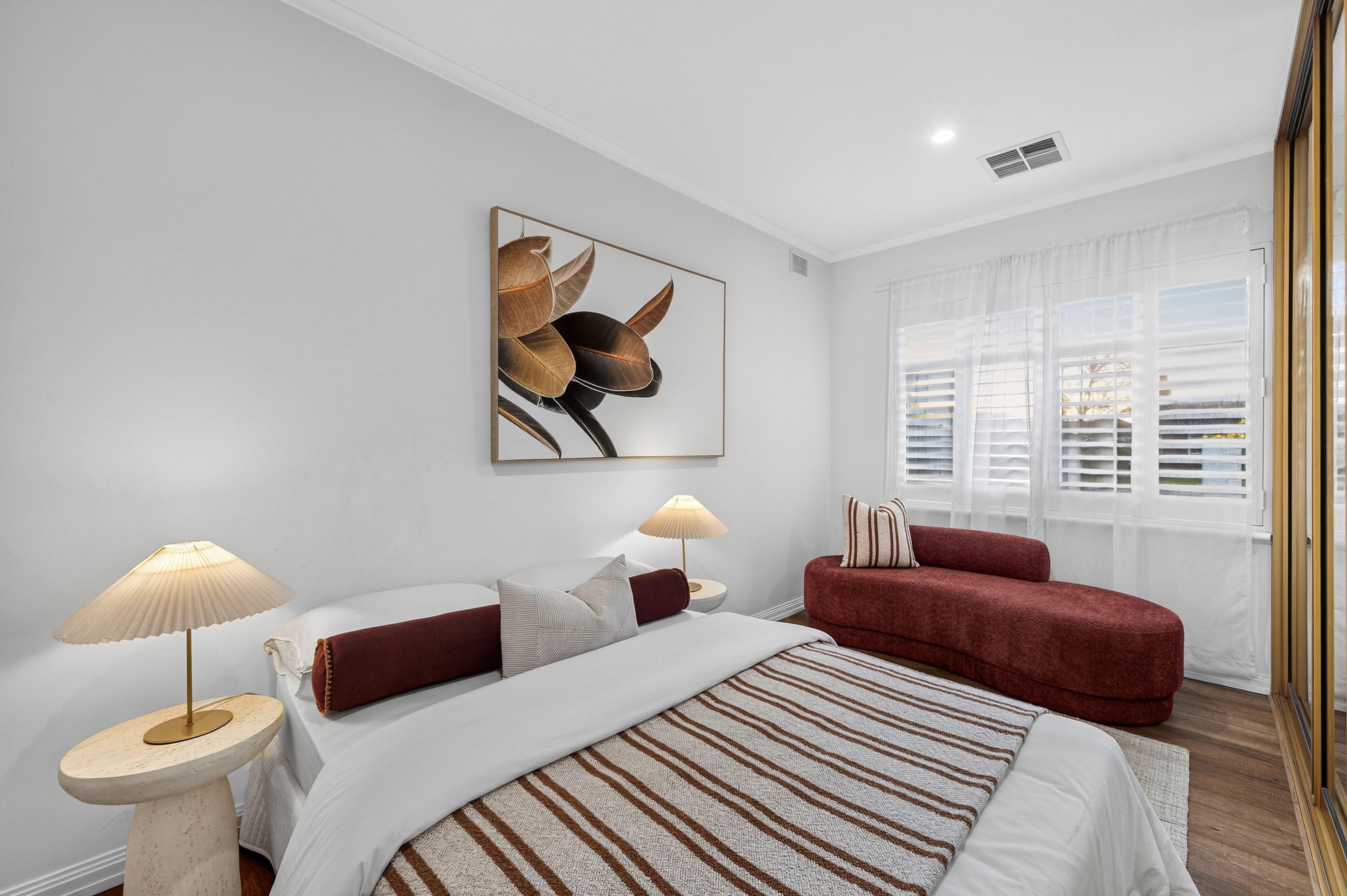 4 Treana Crescent — photo 15 of 20
