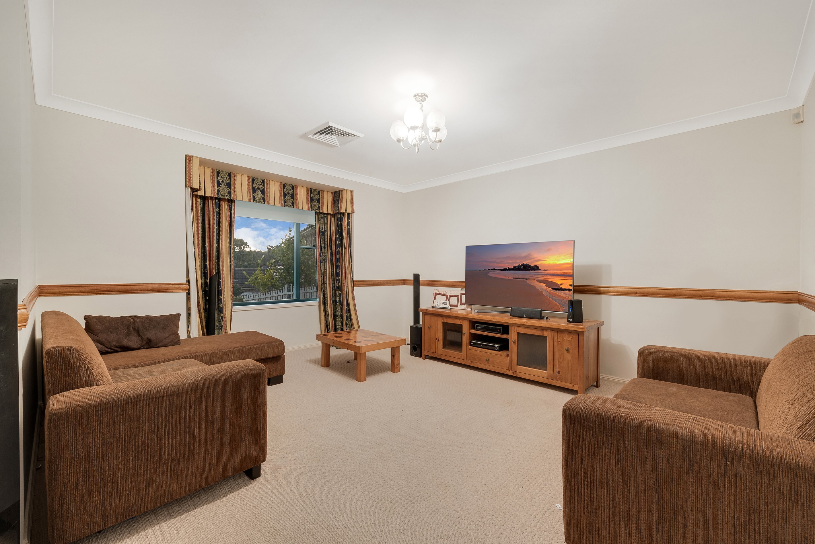 5 Iris Court, Glenmore Park, NSW 2745