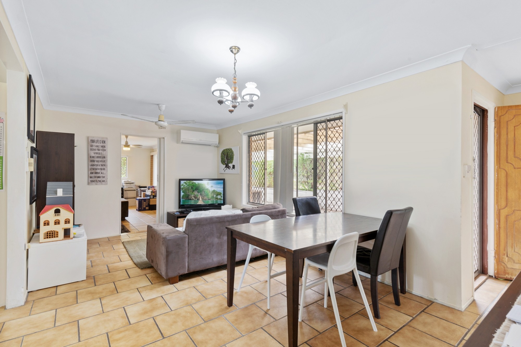 2 Jakari Court, Strathpine, QLD 4500