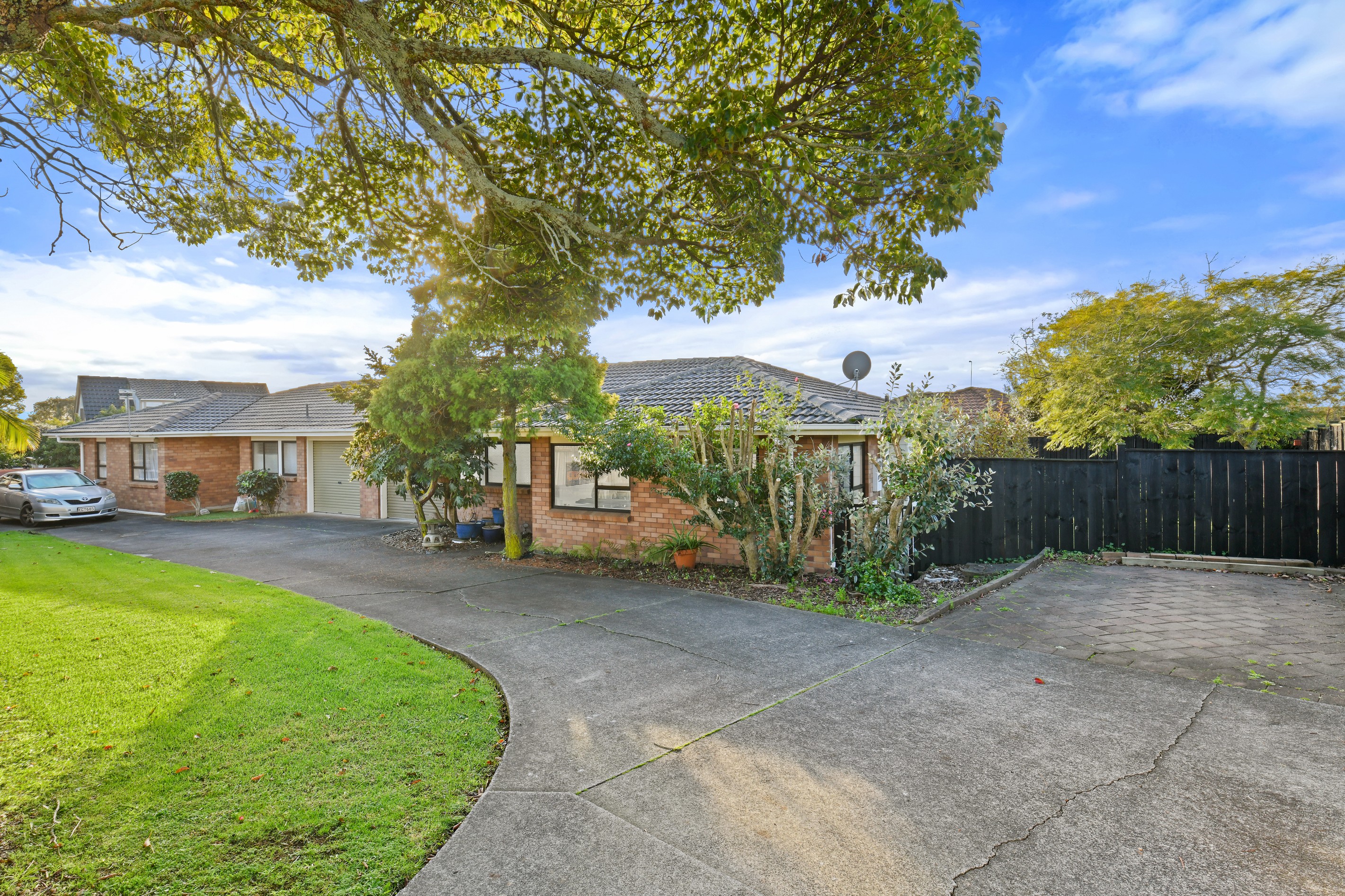 2/3 Skilling Place, Farm Cove, Manukau City