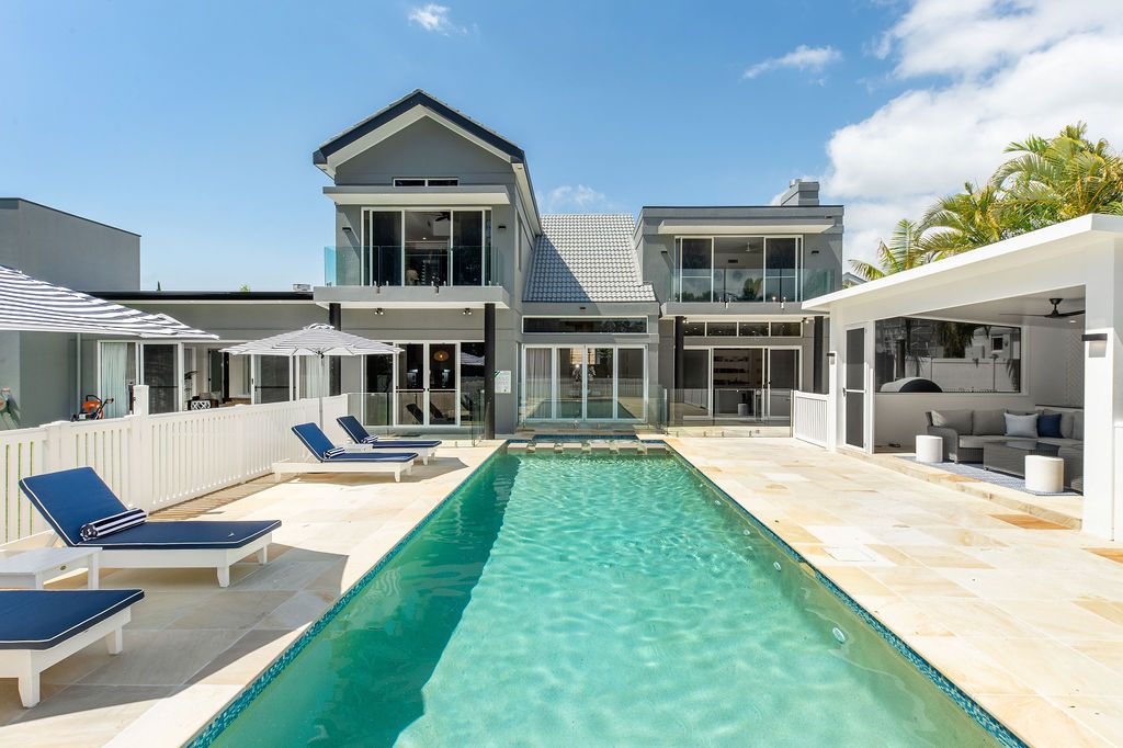 7012 Riverview Crescent, Sanctuary Cove QLD 4212