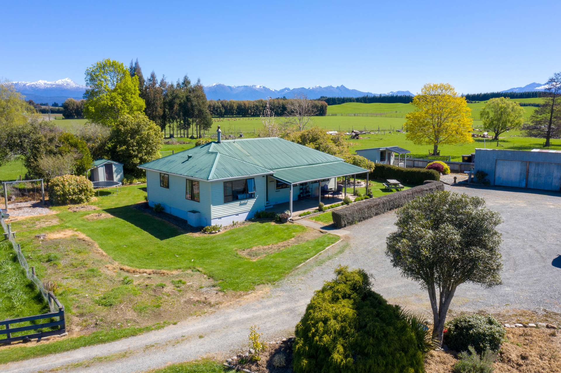 1245 Hillside Manapouri Road, Te Anau, Southland District Real Estate
