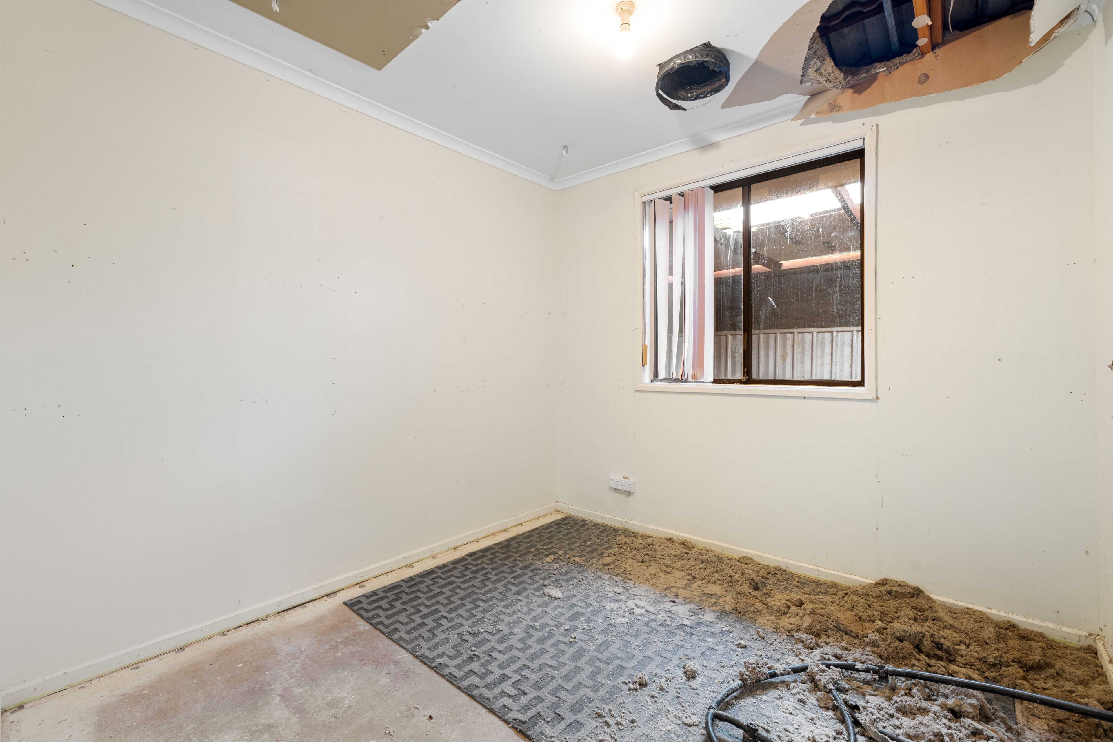36 Uley Road — photo 12 of 20