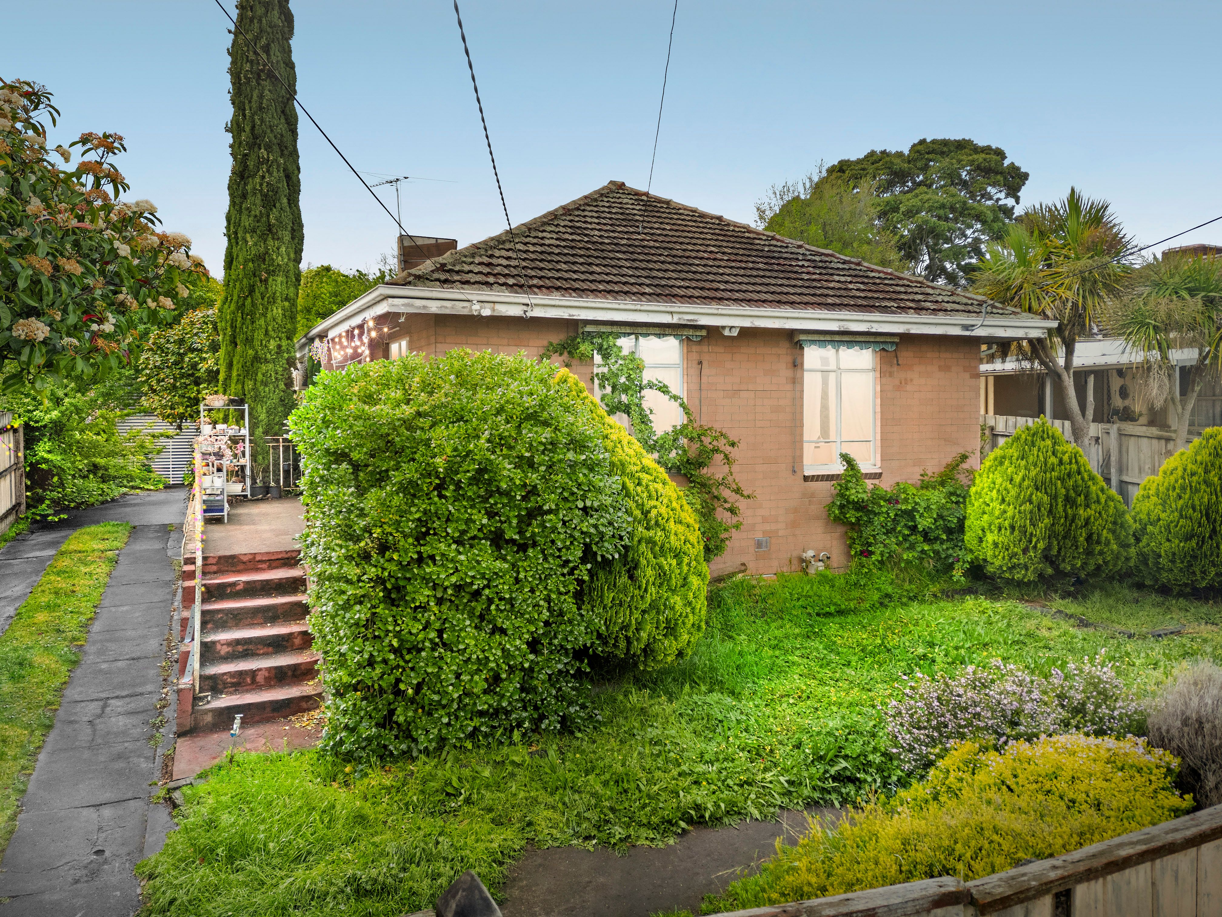 8 Attunga Street , Chadstone VIC 3148