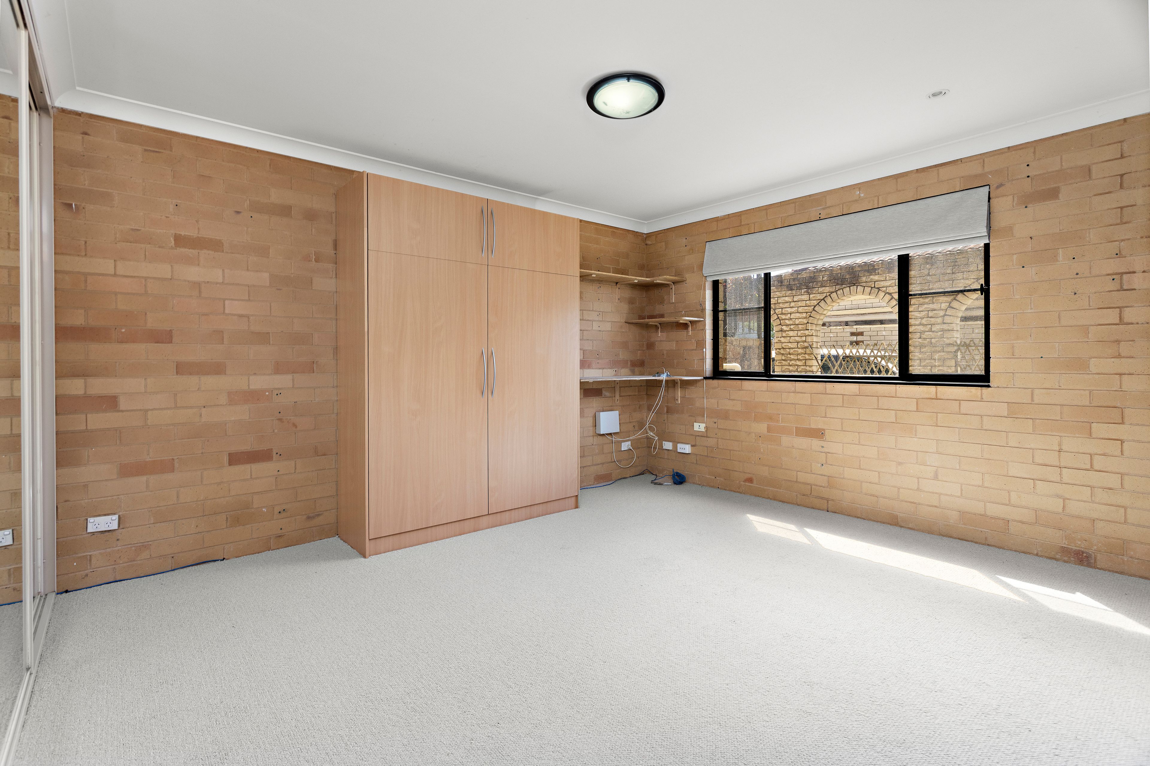 24 Darien Avenue — photo 13 of 20