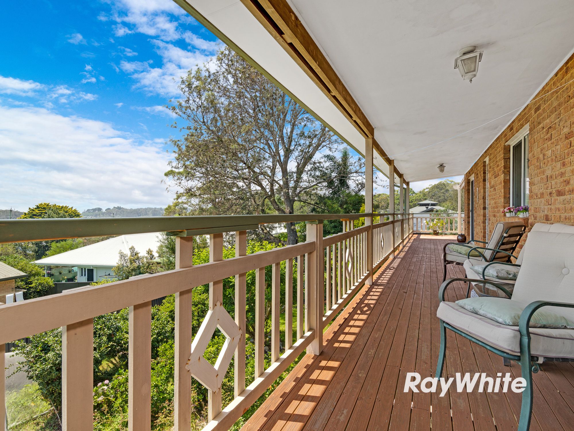 10 Jennifer Place, Moruya Heads, NSW 2537