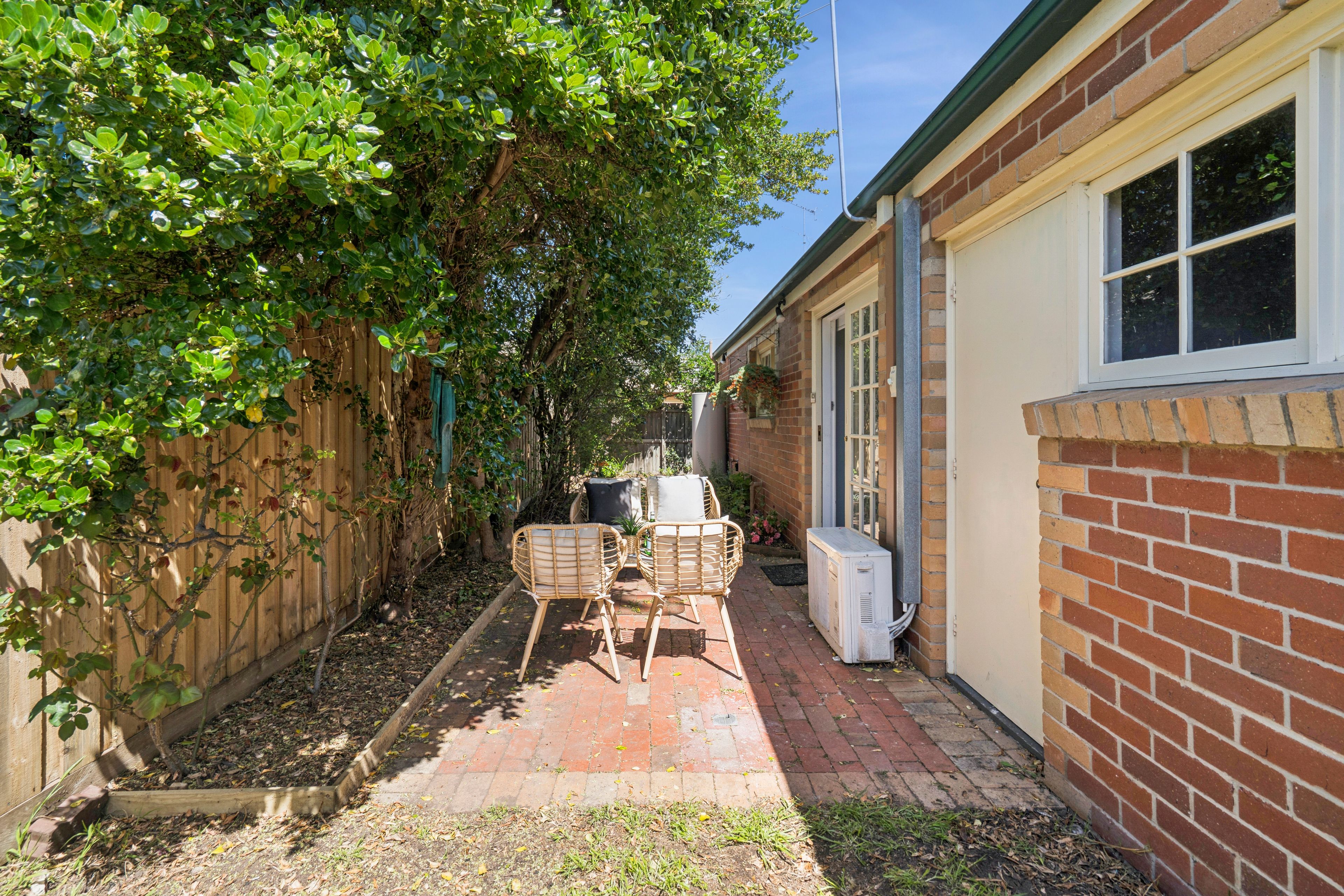 2/49 Balliang Street — photo 10 of 10