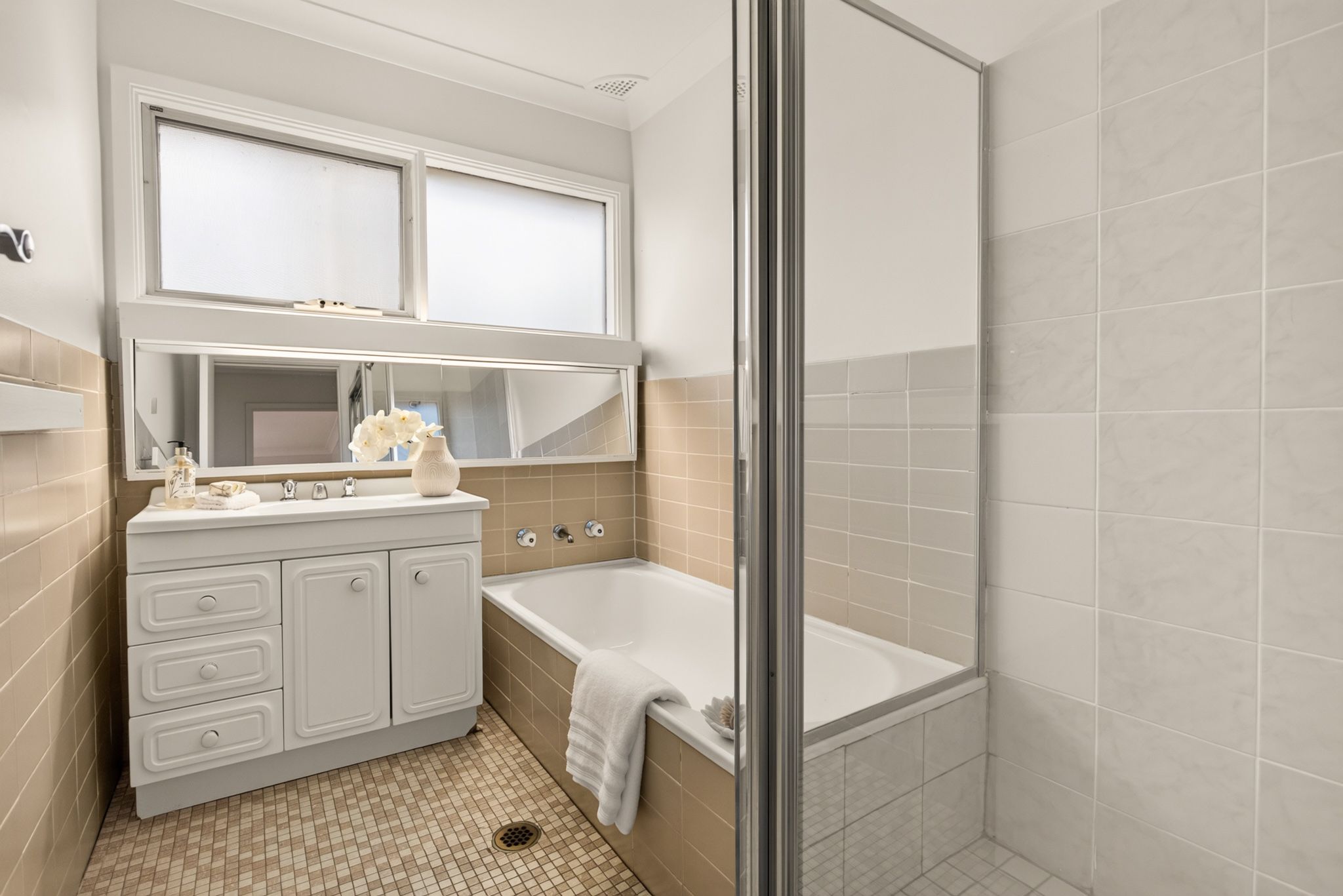 61 Munro Street — photo 10 of 12