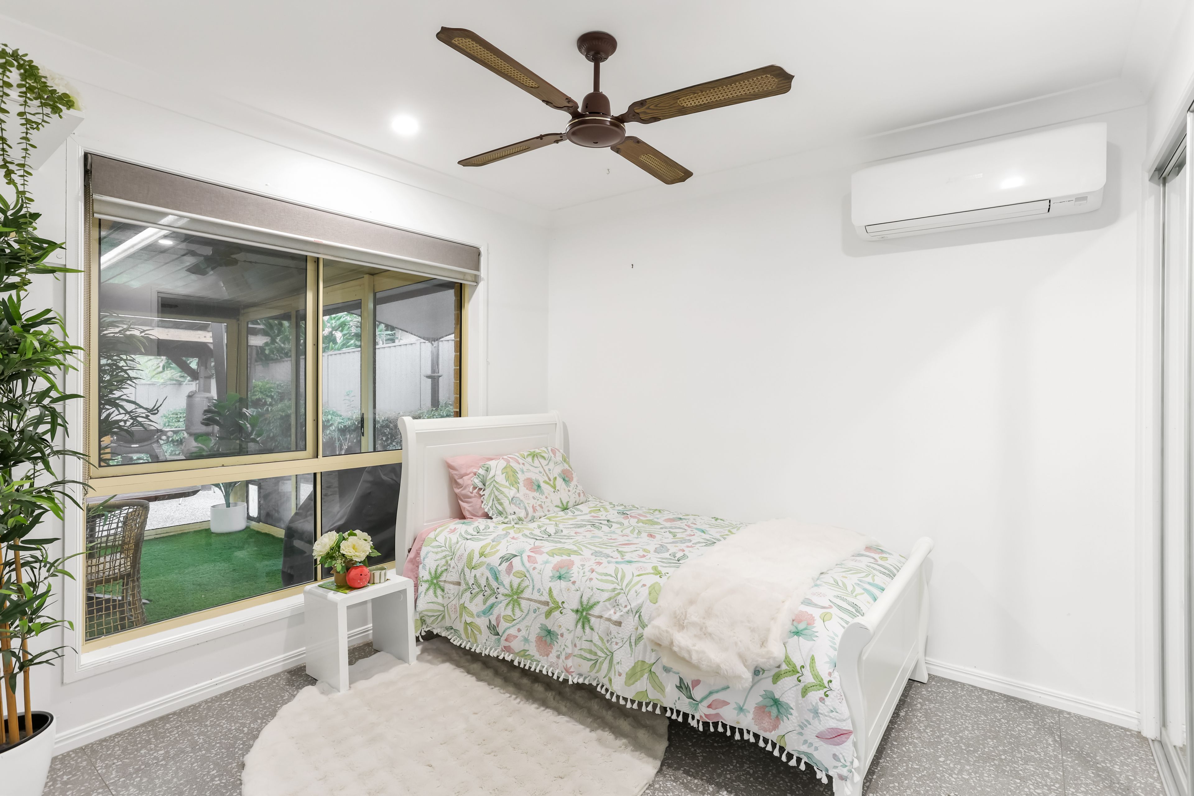 2 Suva Place — photo 11 of 21