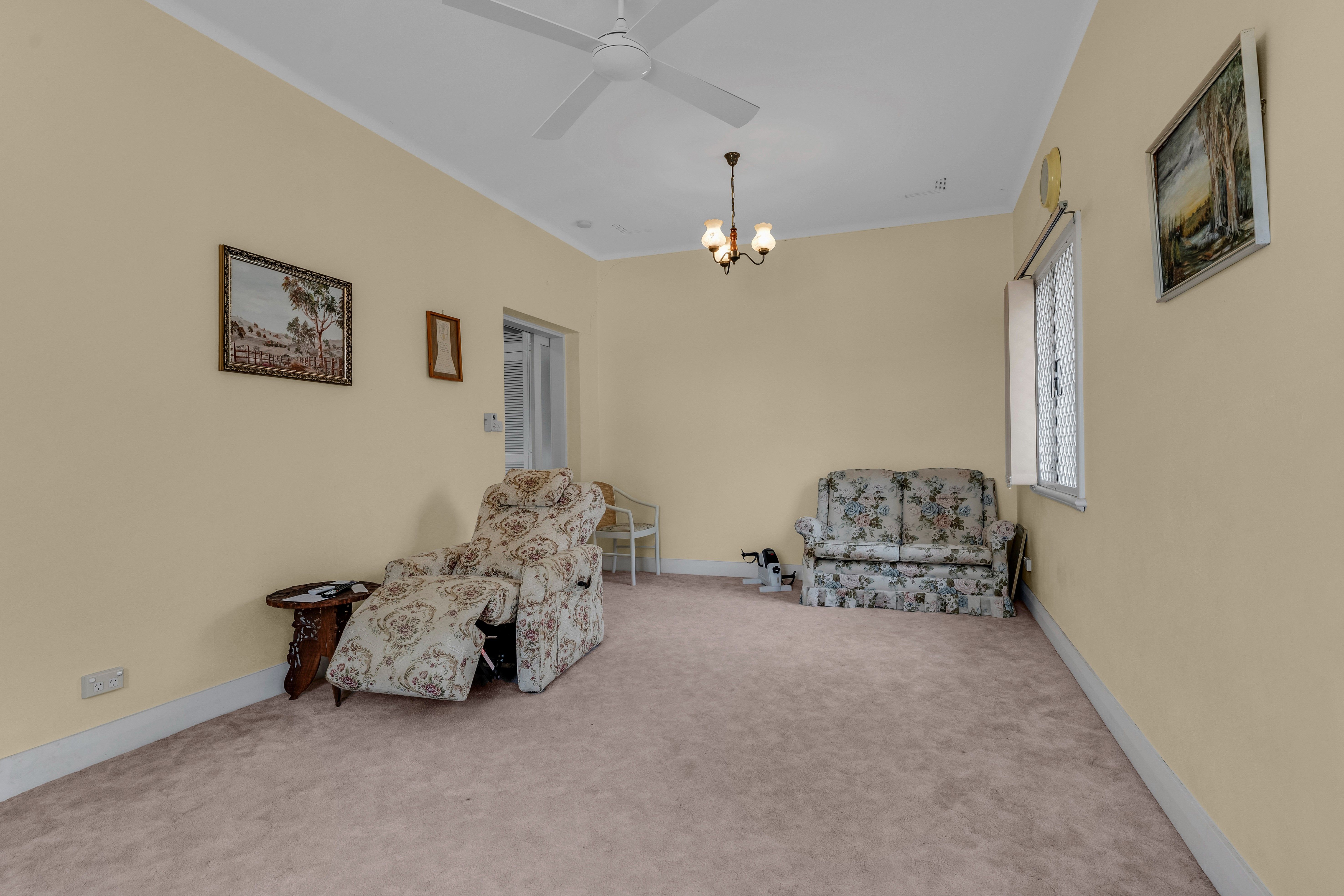214 George Road — photo 12 of 28