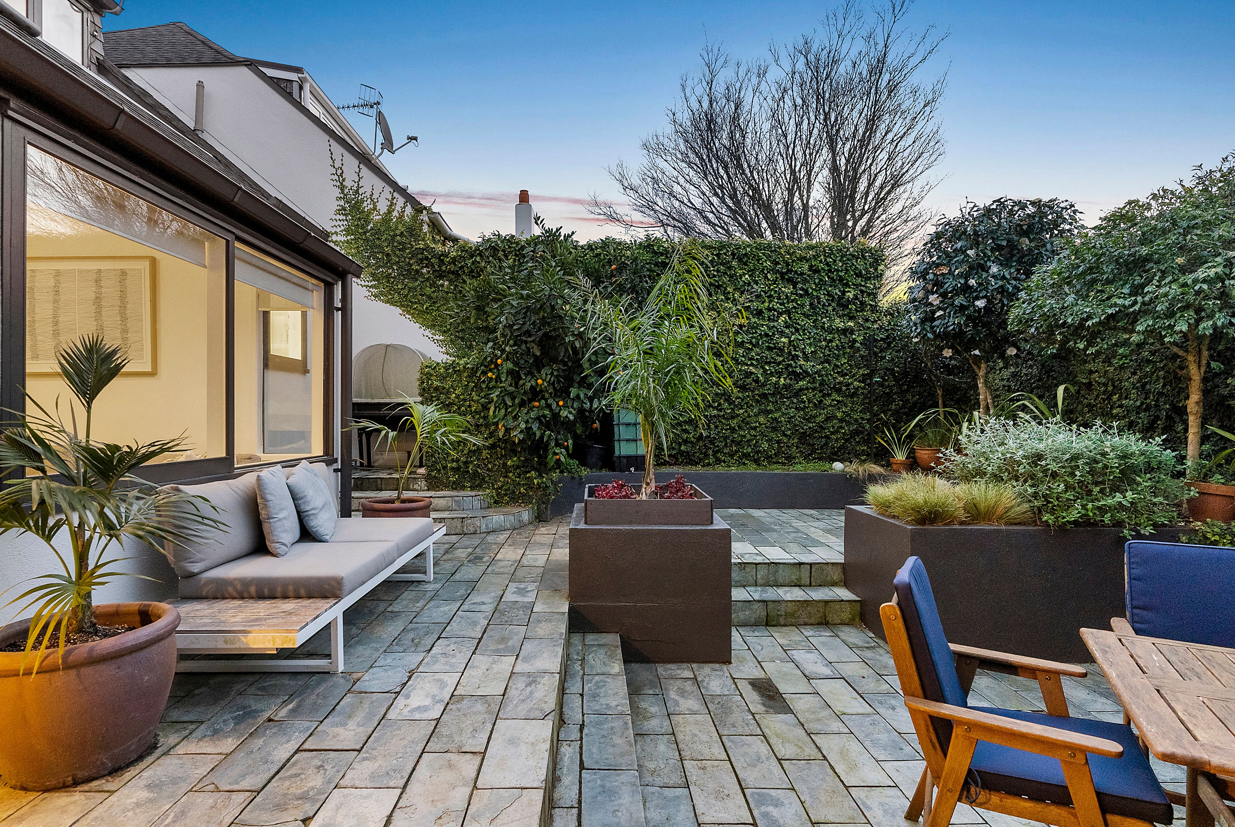 2/107 Orakei Road, Remuera, Auckland City