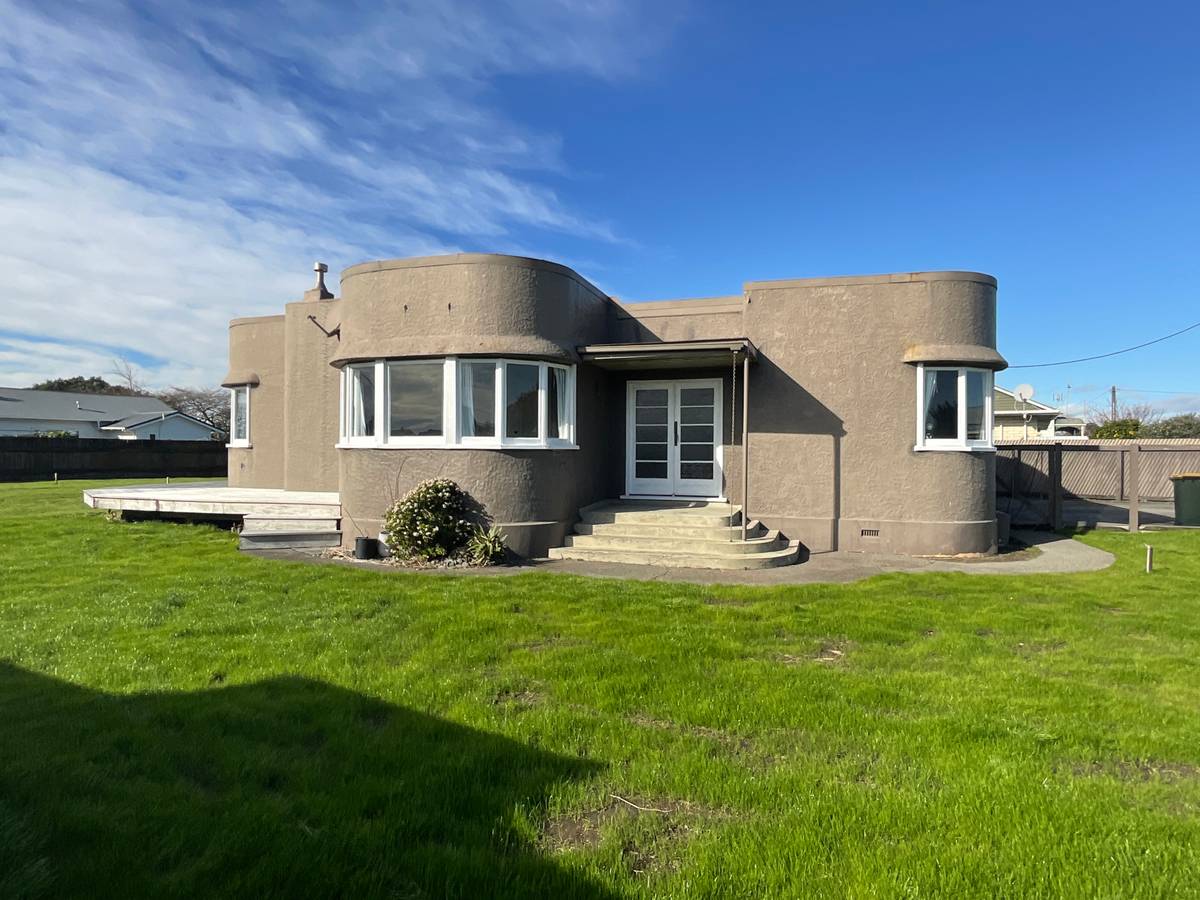 11 McNaughton Street, Waitara, New Plymouth District Real Estate