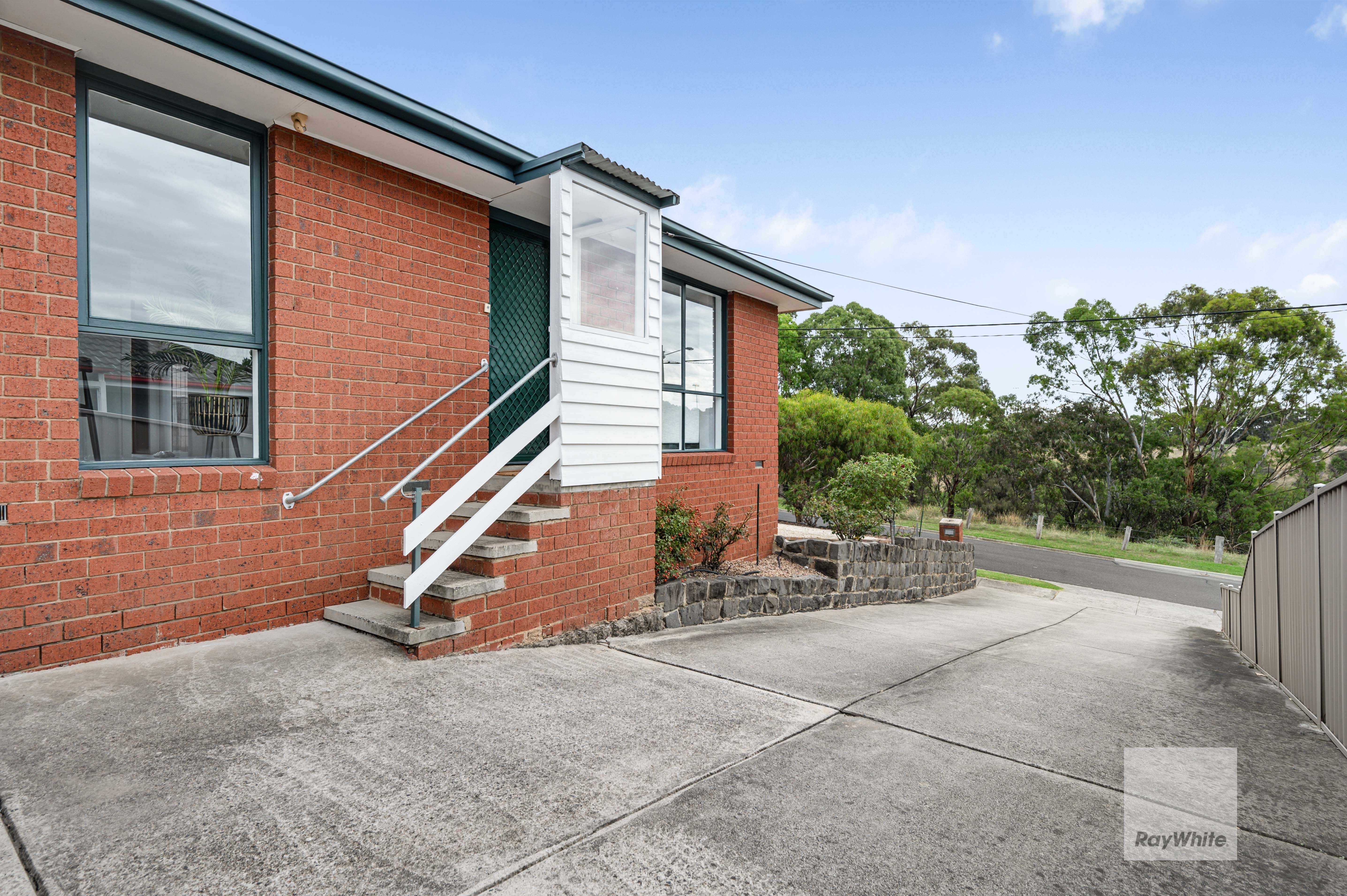 38 Glencairn Crescent, Broadmeadows, VIC 3047