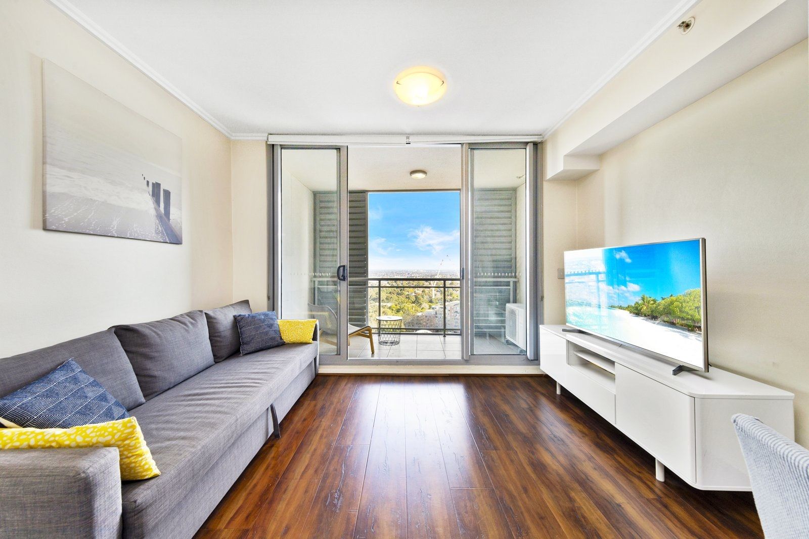 77/545-553 Pacific Highway — photo from Ray White AY Realty Chatswood
