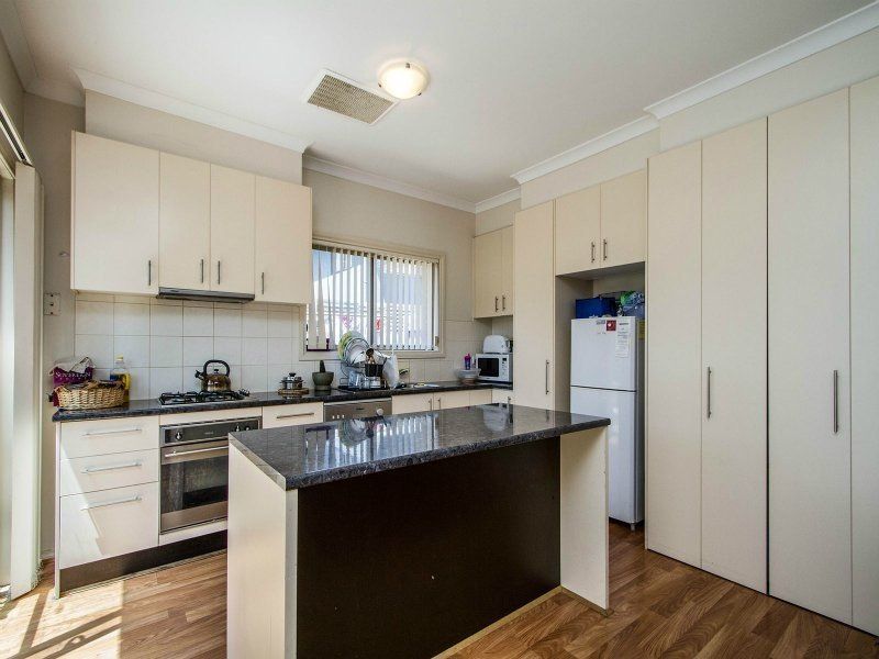 4/22 Close Avenue, Dandenong, VIC 3175
