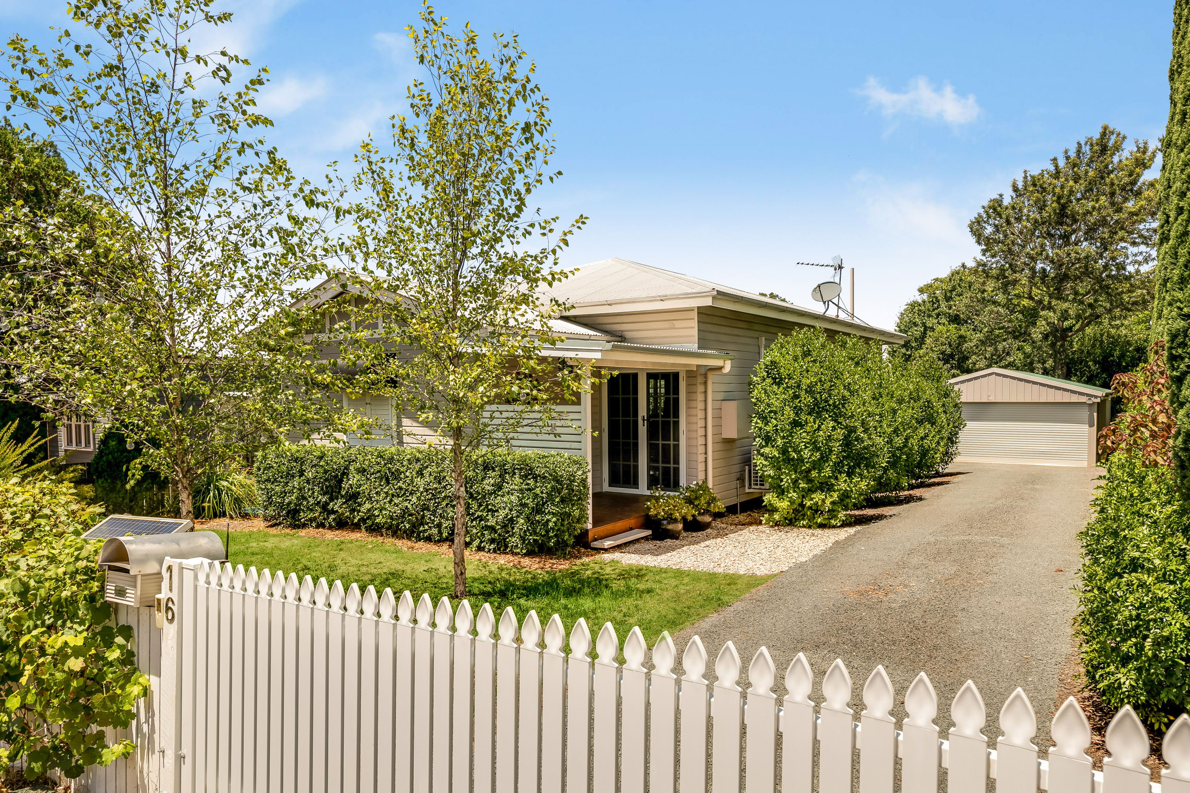 16 Hamwood Street, Toowoomba City QLD 4350