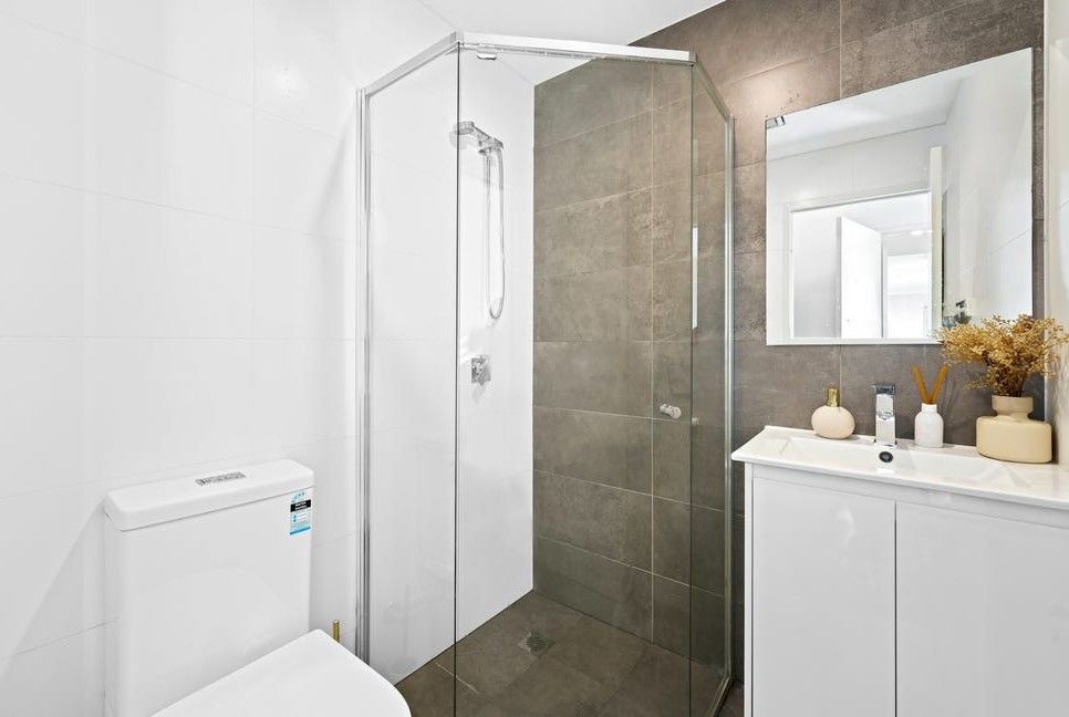 22/190-194 Burnett Street — photo 5 of 11