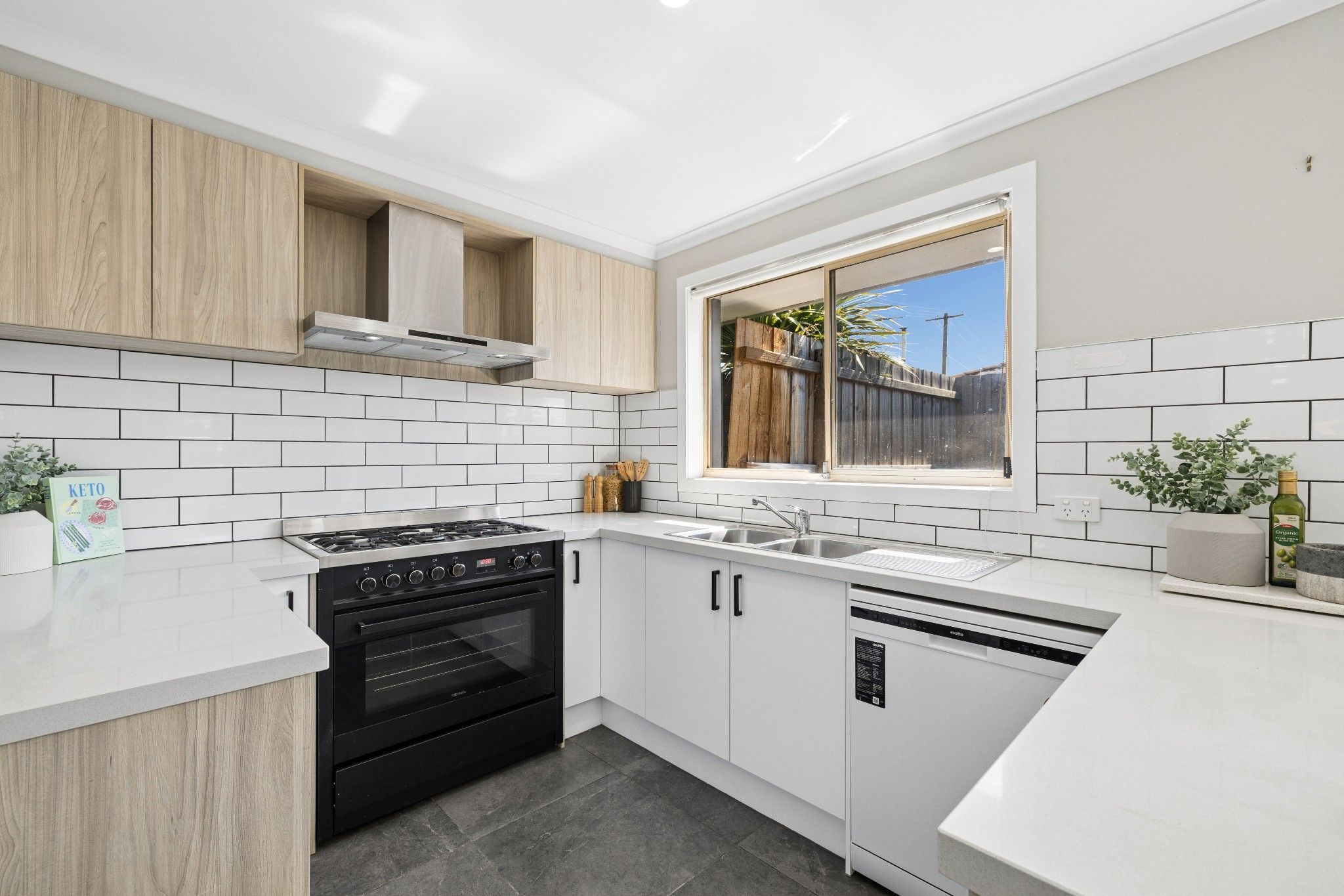 1 Croxley Close — photo 6 of 22