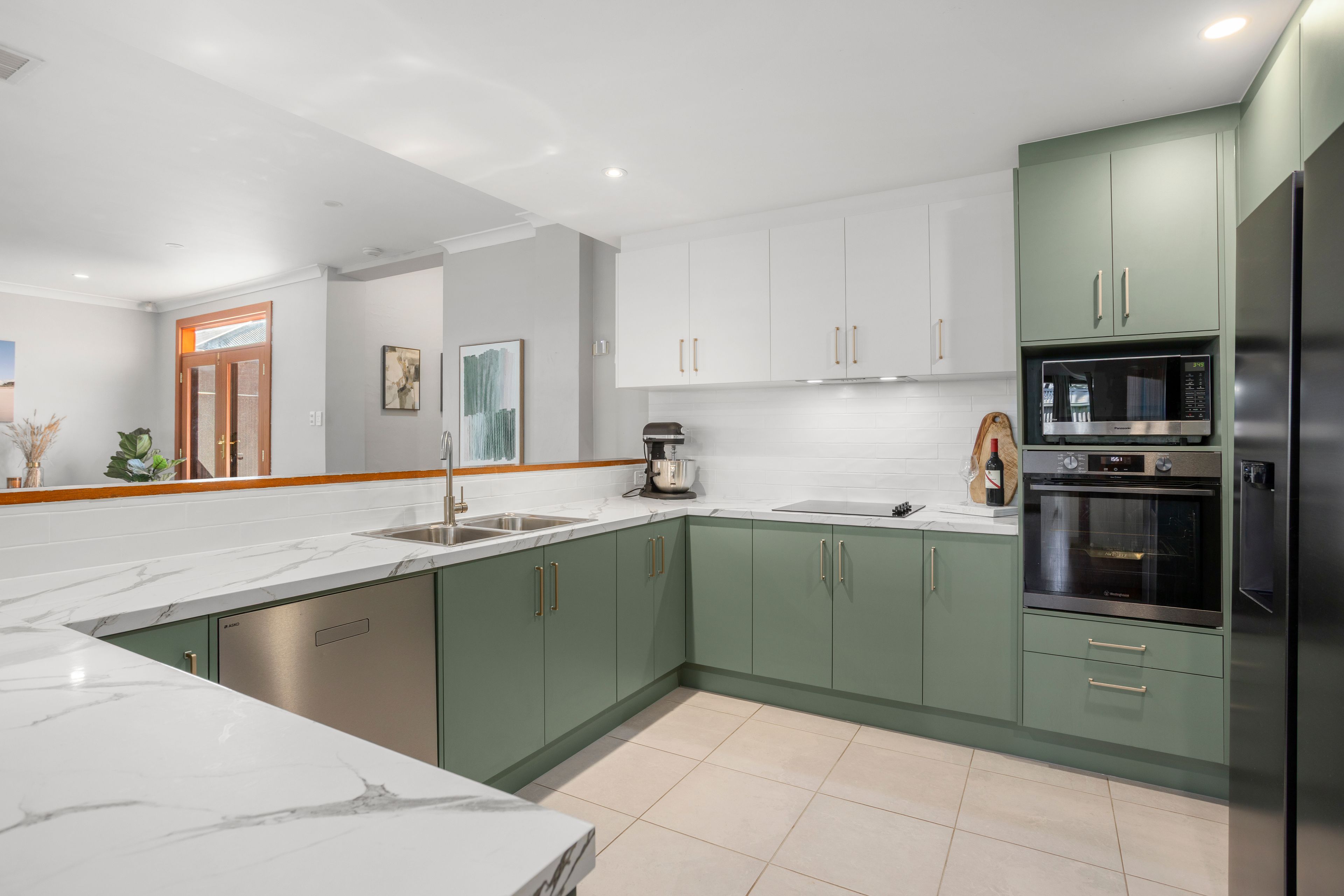 55 Sheridan Street — photo 12 of 30