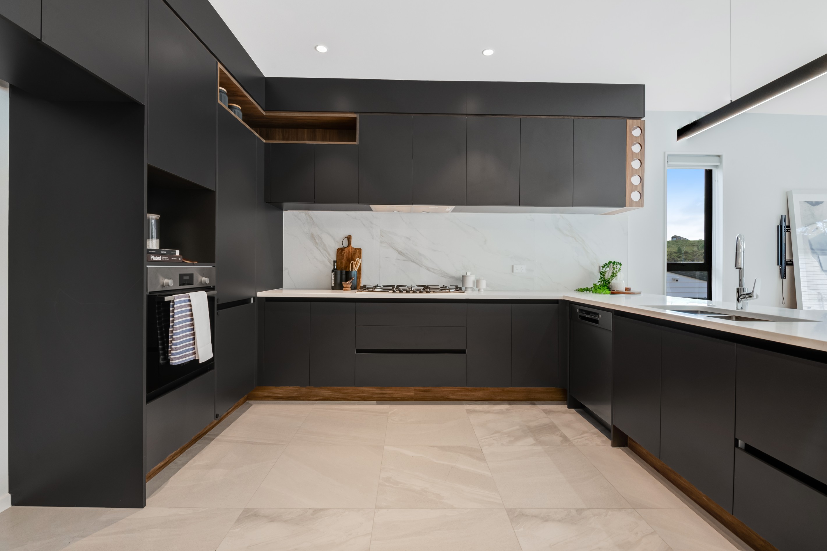 279 West Hoe Heights, Orewa, Rodney