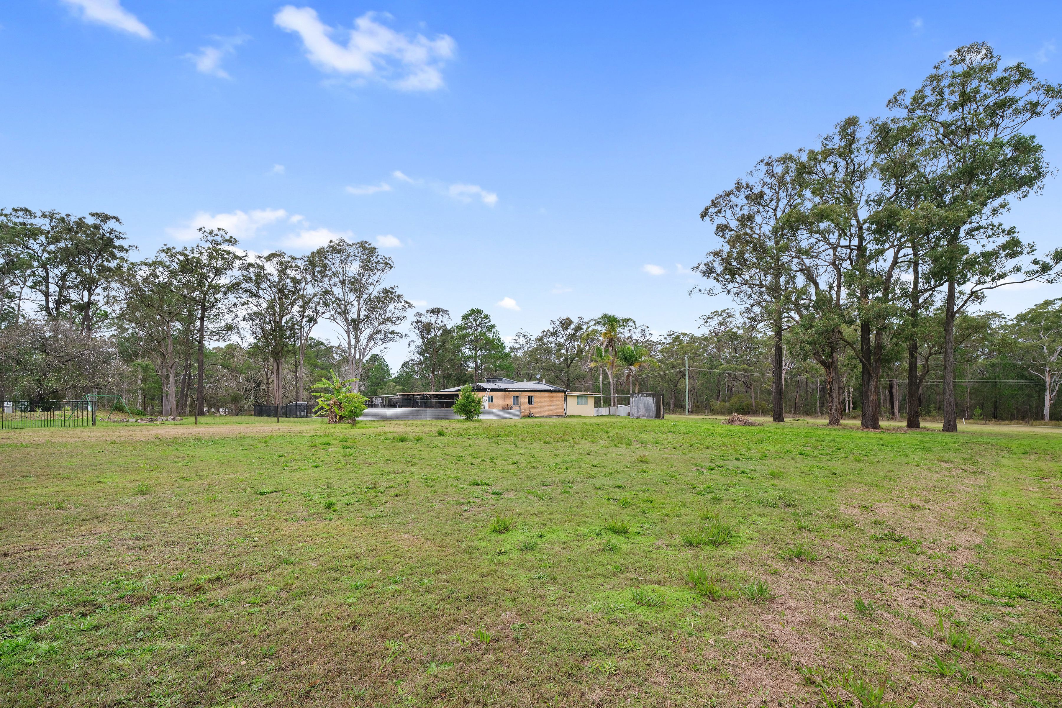10 Allen Road — photo 17 of 29
