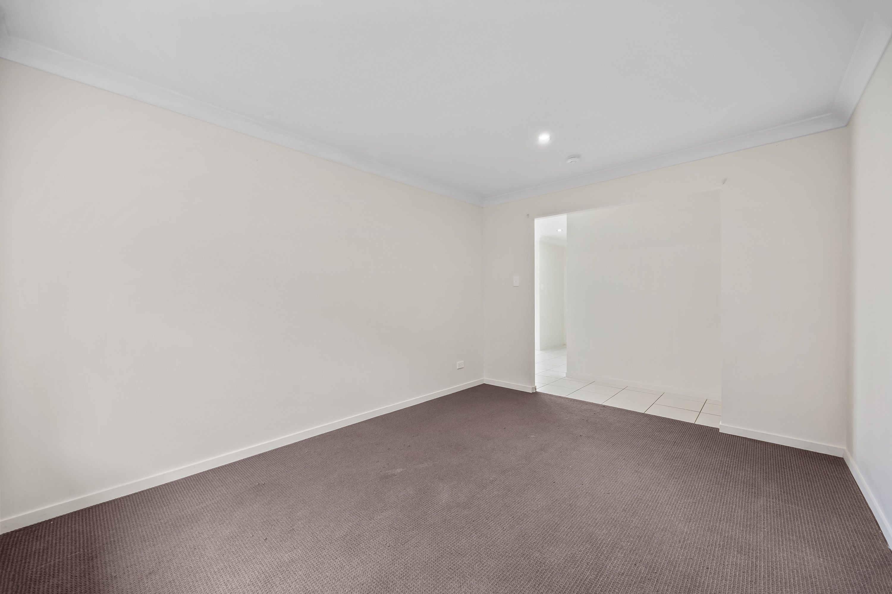 43 Cornforth Crescent — photo 15 of 21