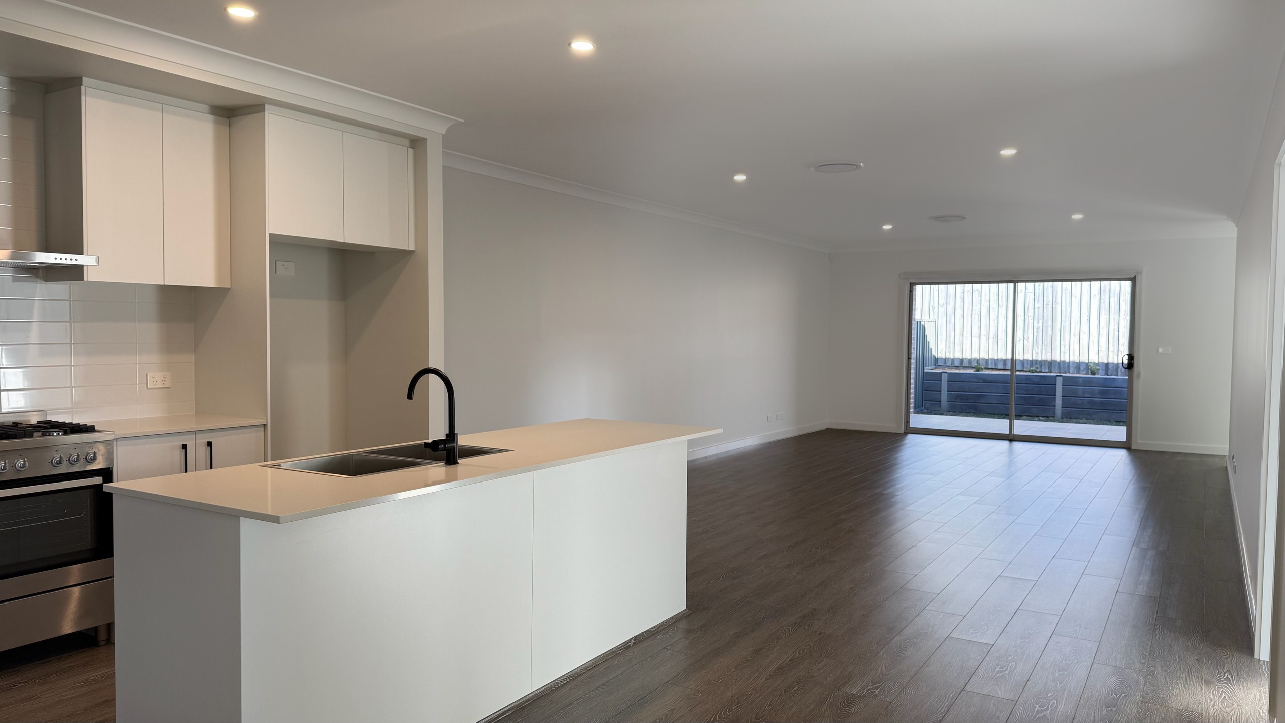 22a Lancaster Drive, BADAGARANG, NSW 2540