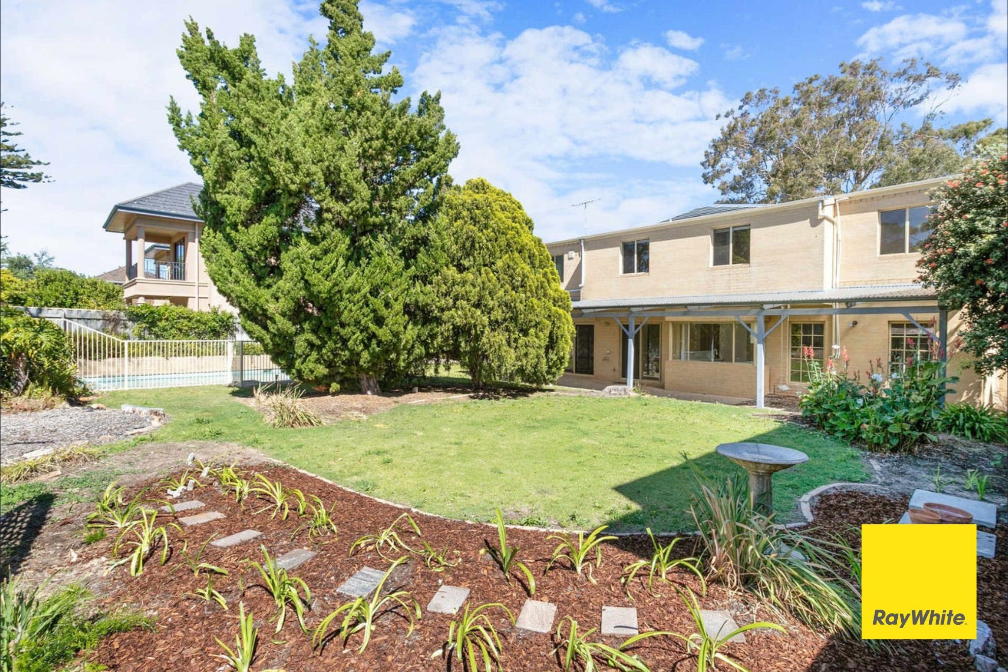 9 Bellevue Avenue, Dalkeith, WA 6009