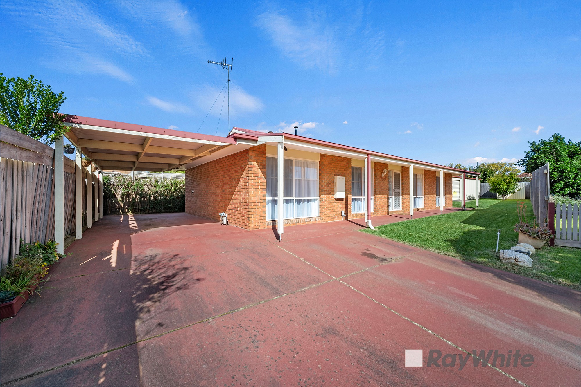 5 Riddleston Court, Narre Warren South, VIC 3805