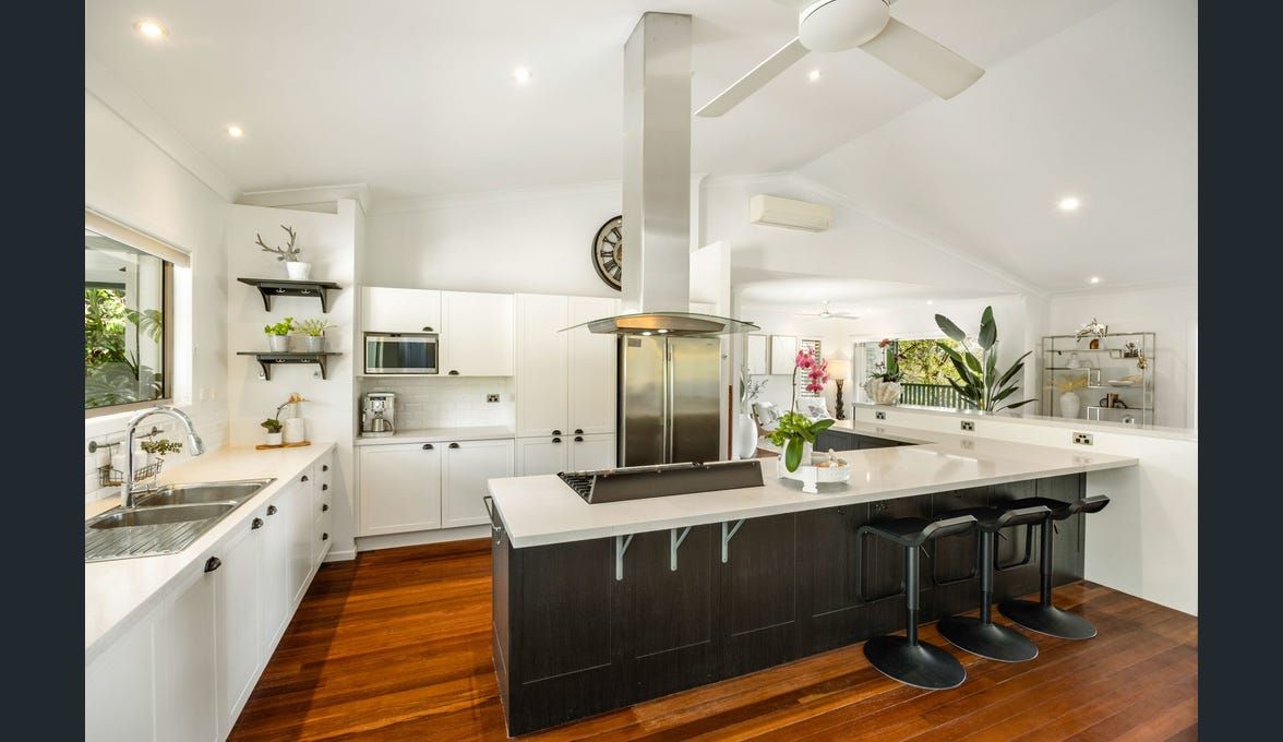 15 Gem Road, Kenmore, QLD 4069