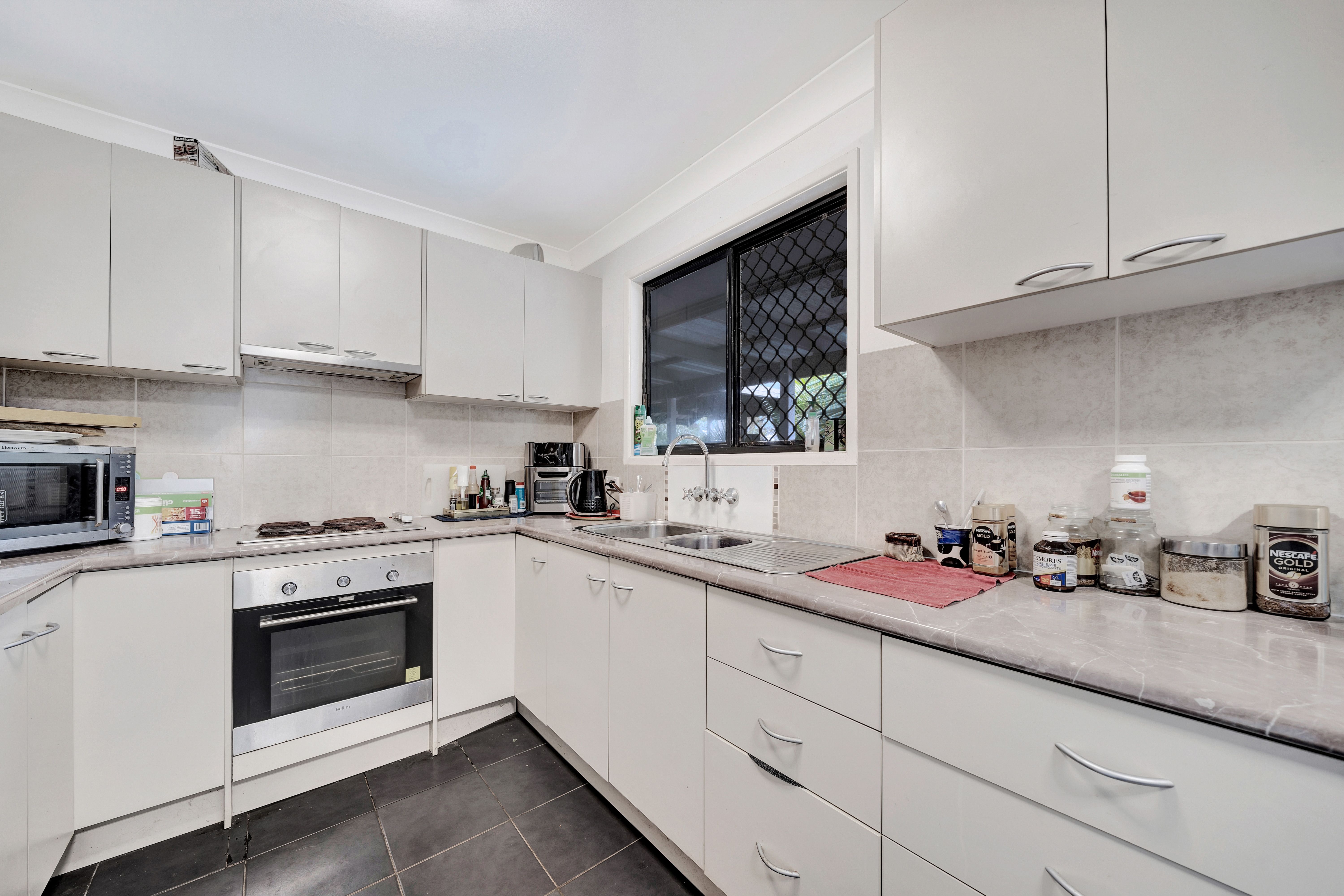 4 Bushlark Street, Crestmead, QLD 4132