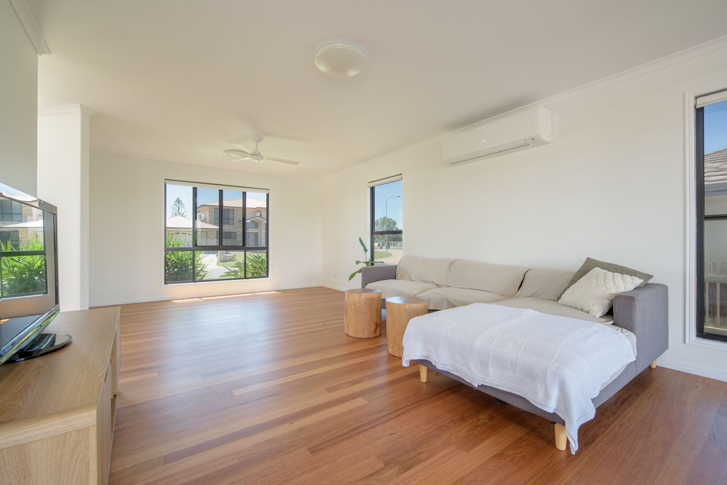 3 Kensington Place, Kin Kora, QLD 4680