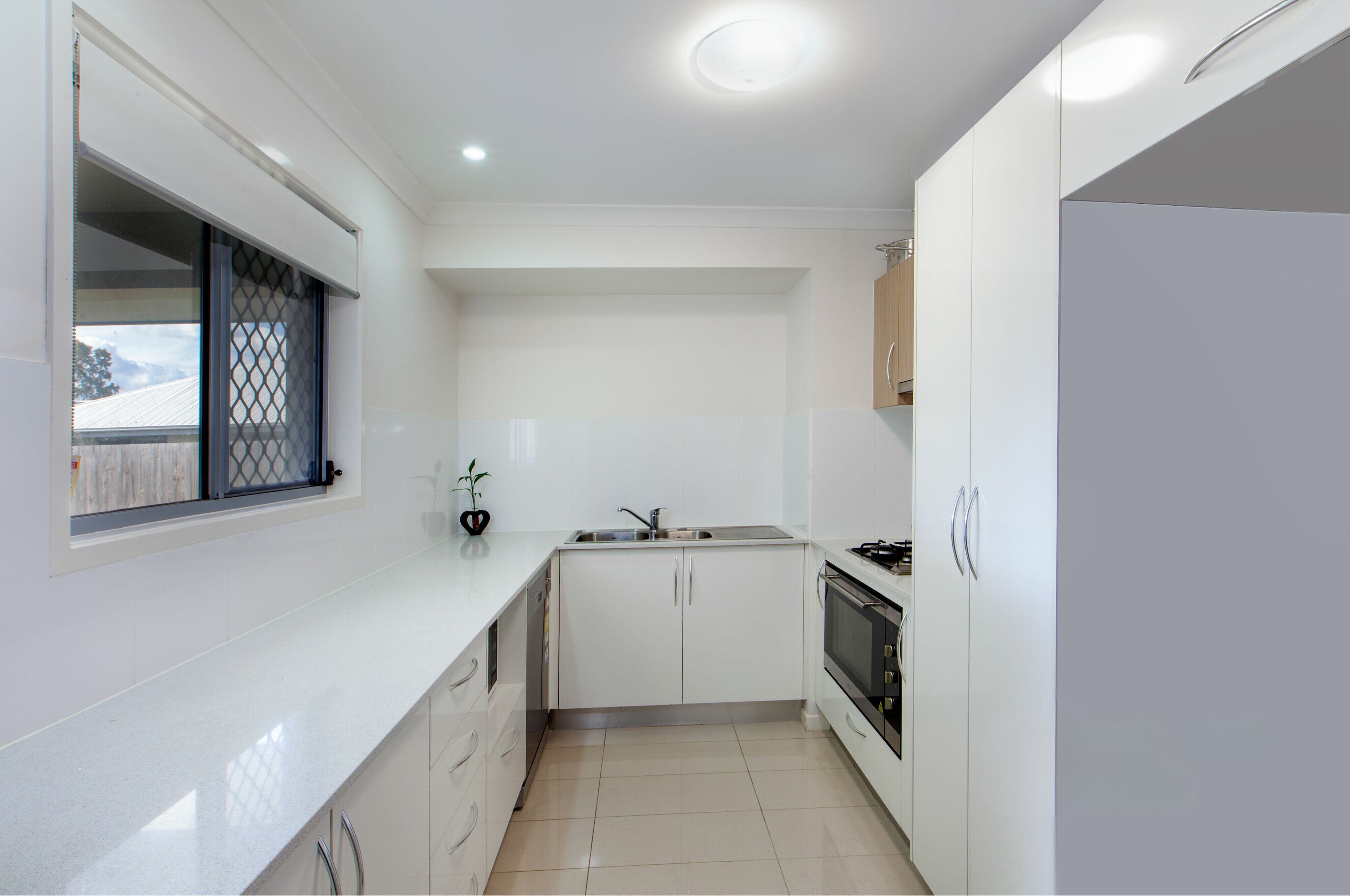 1/6 Lloyd Street, Beerwah, QLD 4519