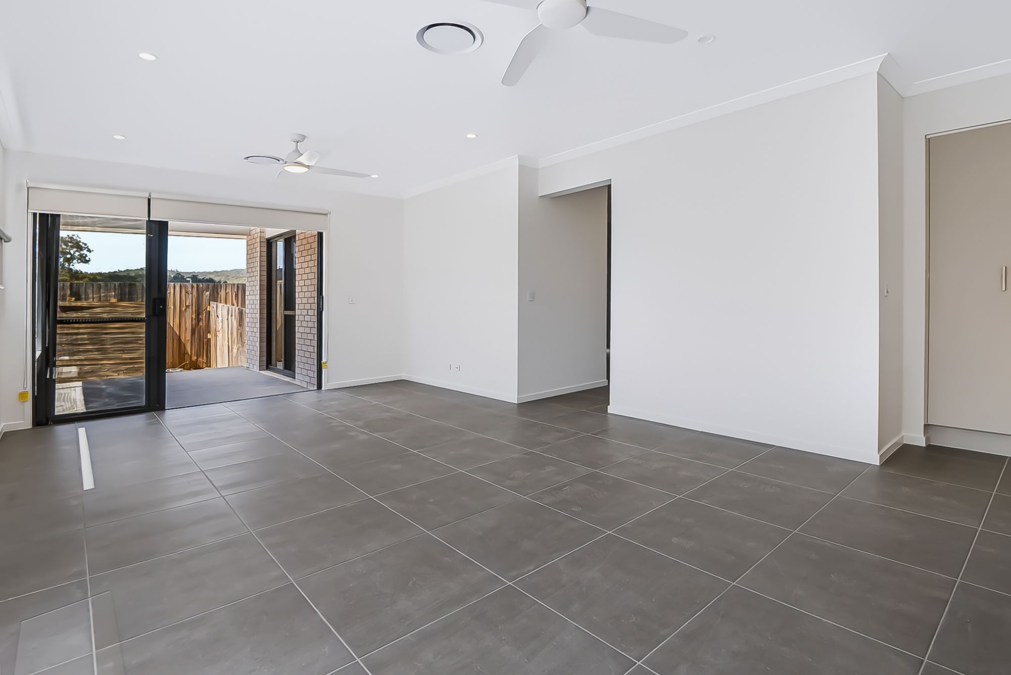 12 Flat Pea Crescent — photo 5 of 17