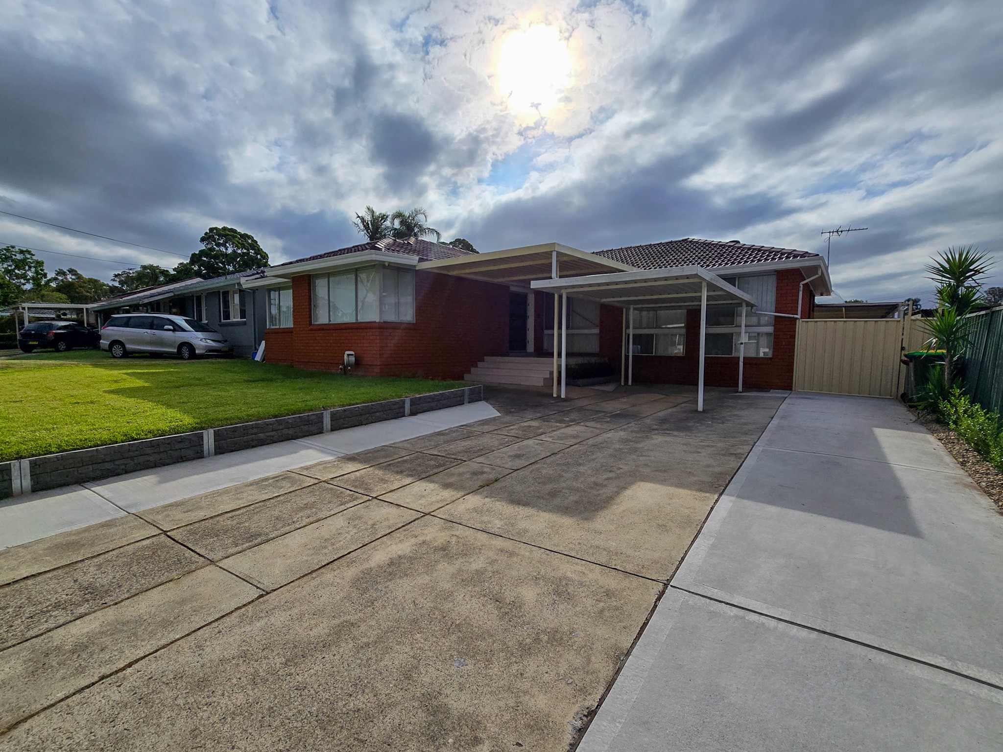 11 Manning Street, Campbelltown, NSW 2560