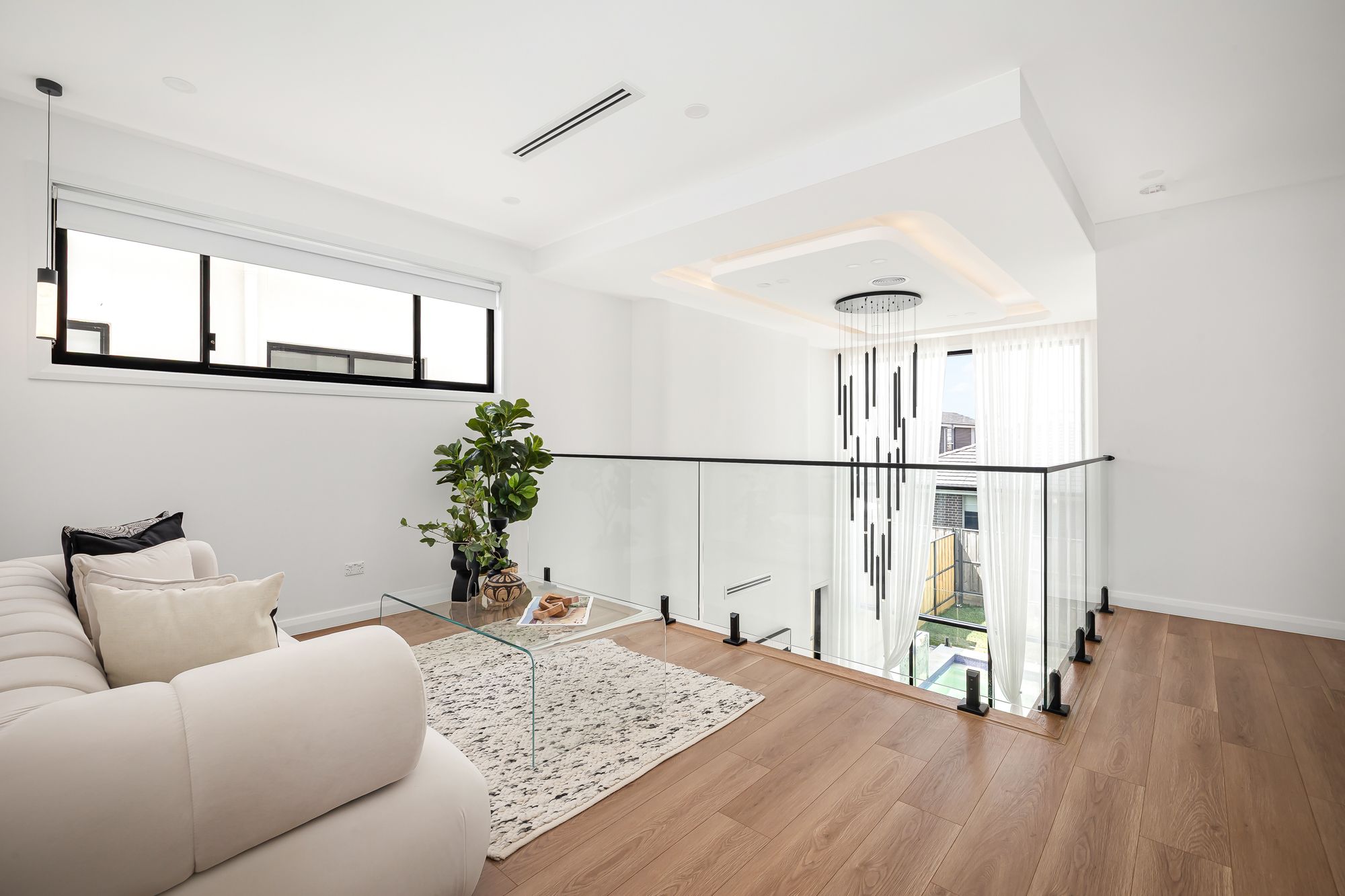 10 Layla Street — photo 8 of 12