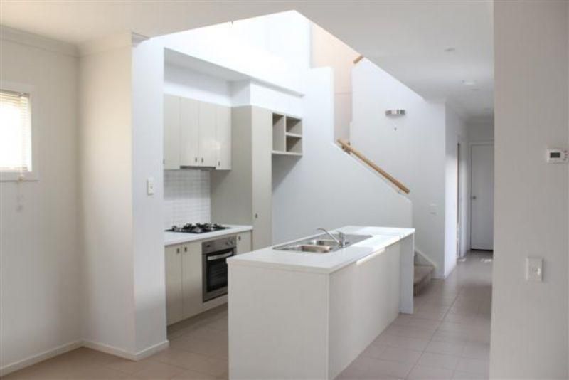 1 Rathdowne Walk, Epping, VIC 3076