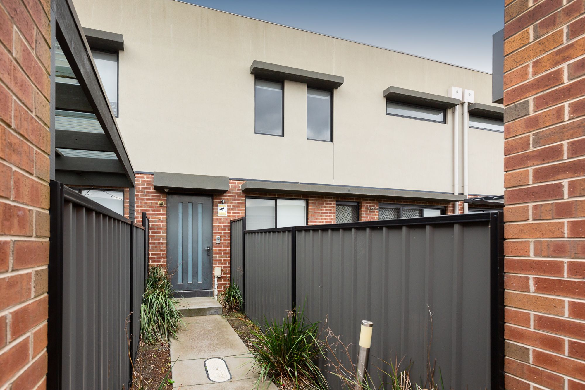 12 Bentley Lane, Clyde North, VIC 3978