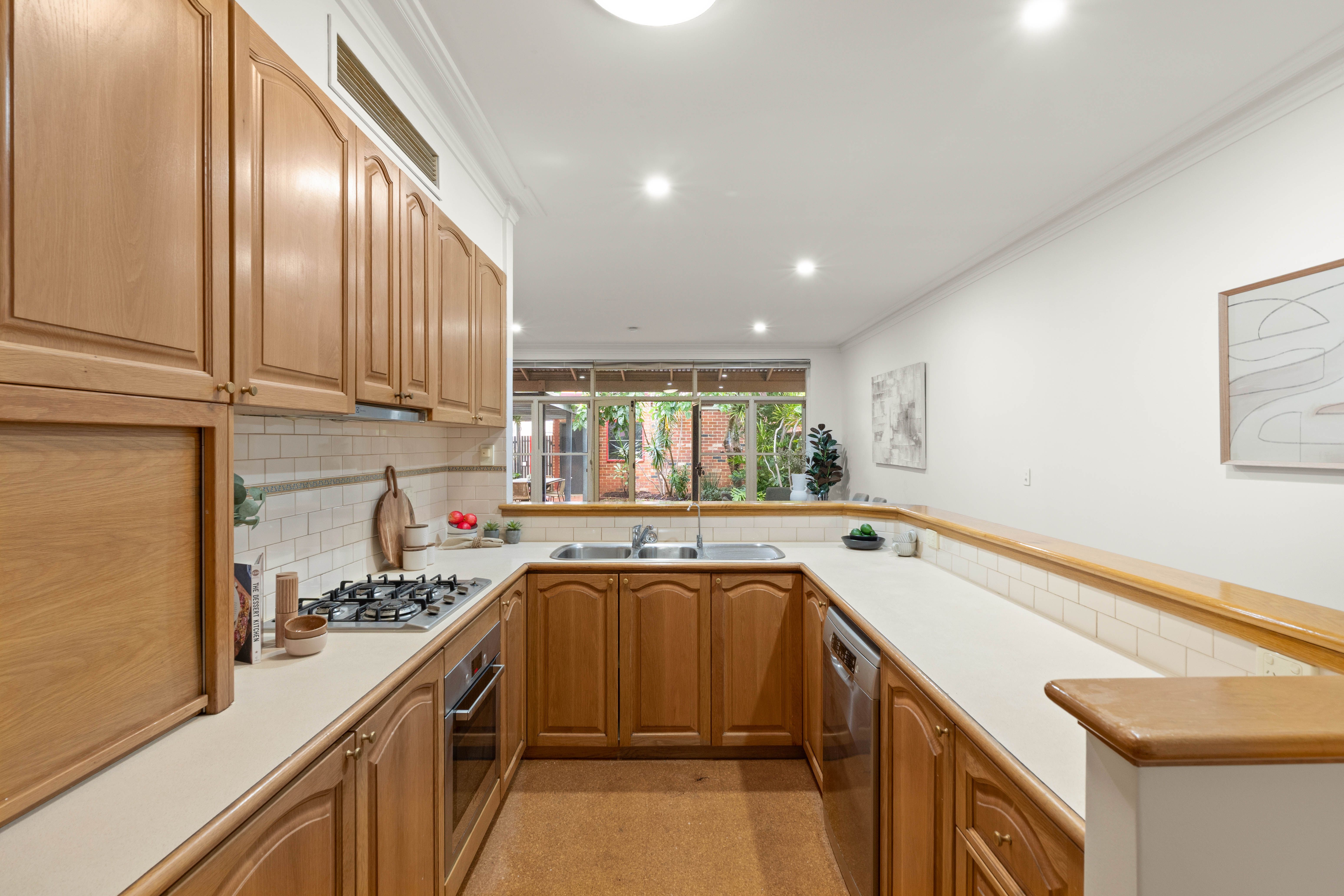 19 Tate Street — photo 8 of 23