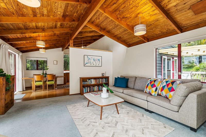 House 33 West Lynn Road, Titirangi, Waitakere City