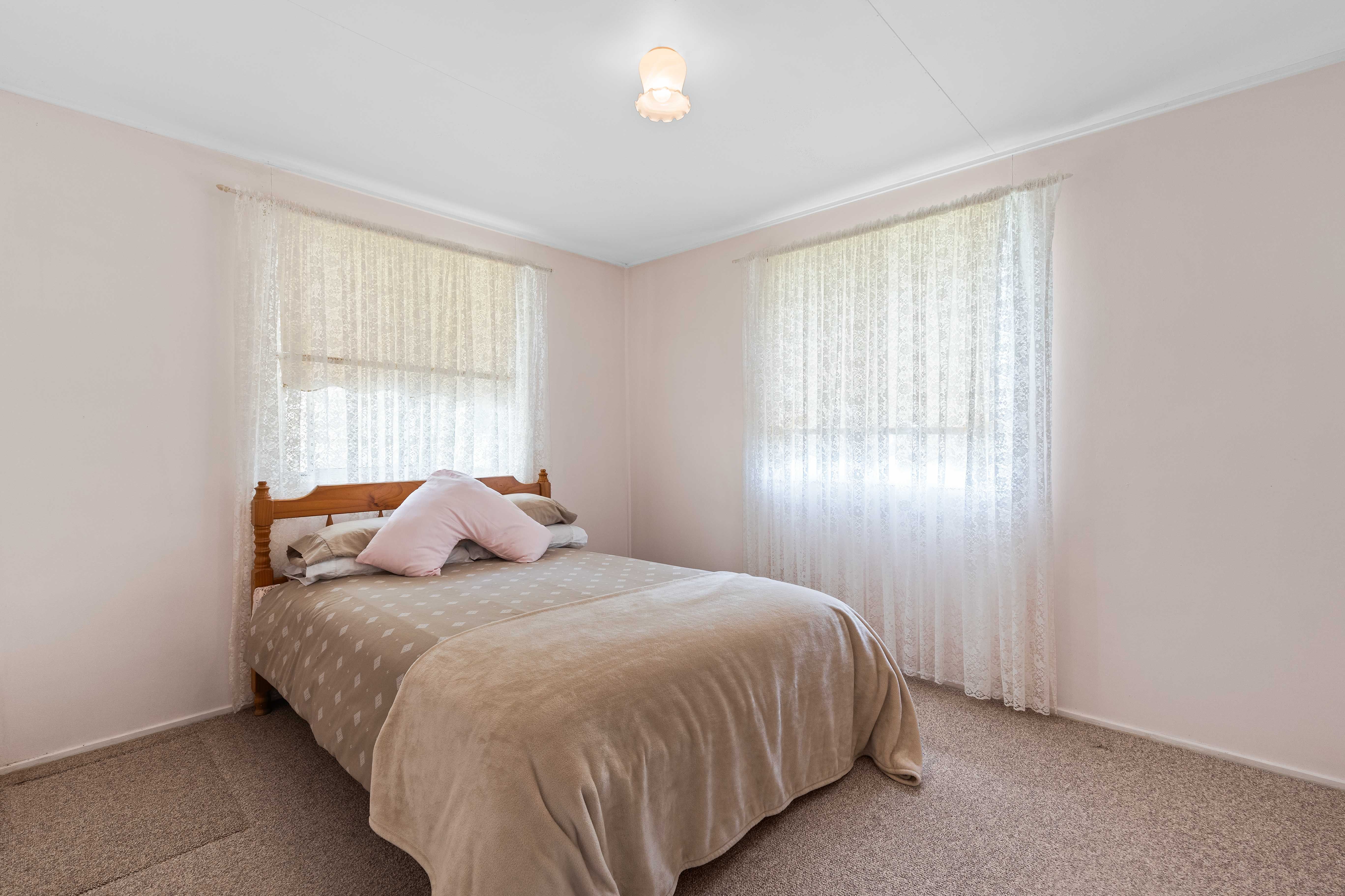 36 Hoffmann Street — photo 3 of 16