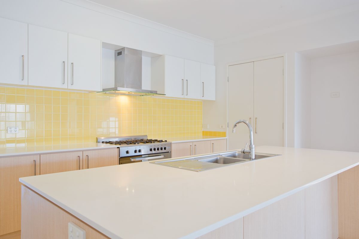 5 Langer Circuit, North Lakes, QLD 4509