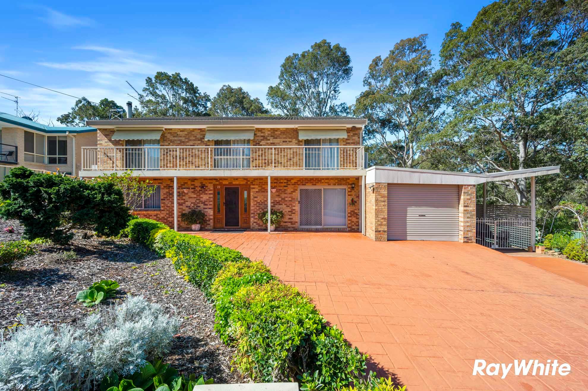 22 Penthouse Place — photo from Ray White Batemans Bay
