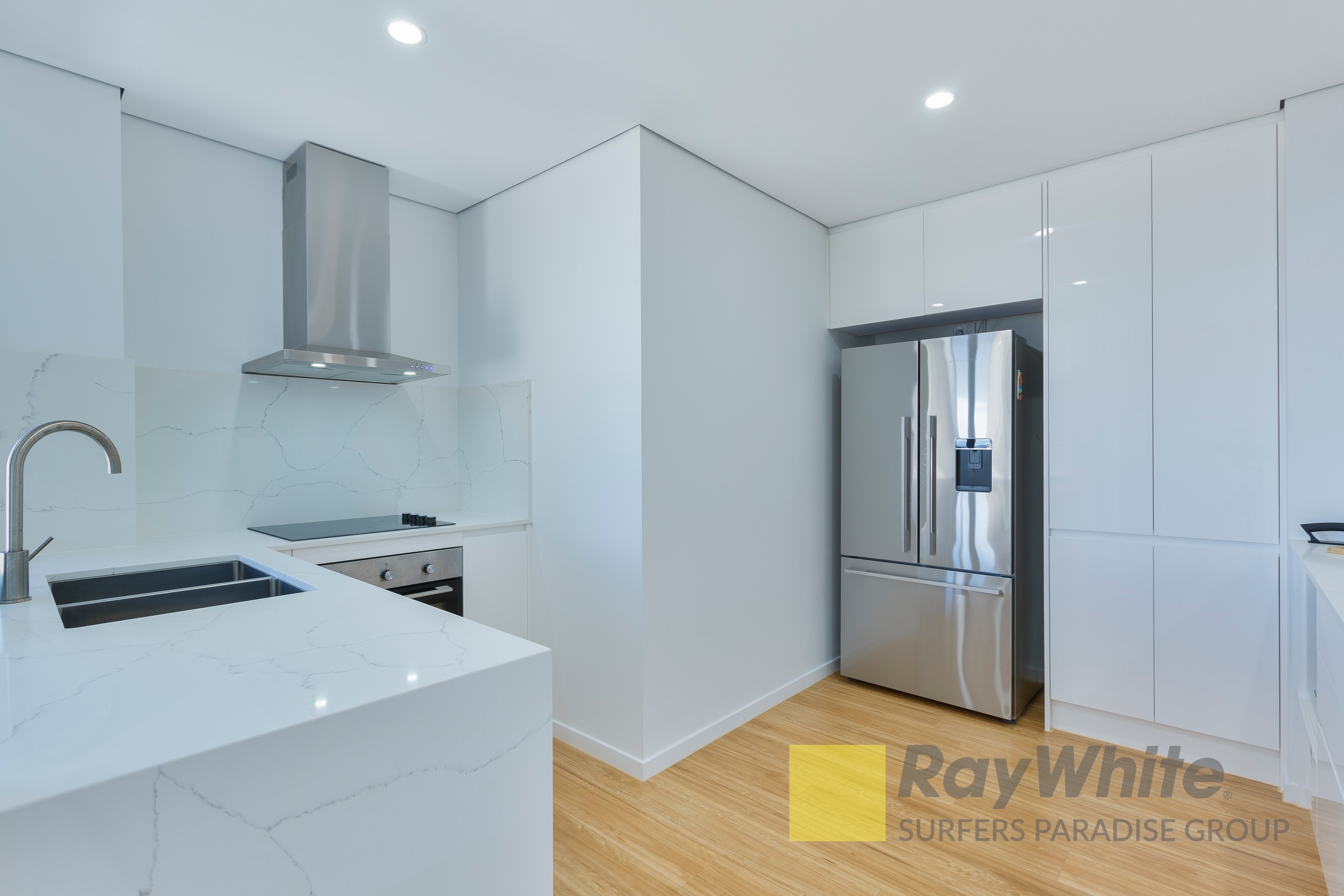 12/294 Marine Parade, Labrador, QLD 4215