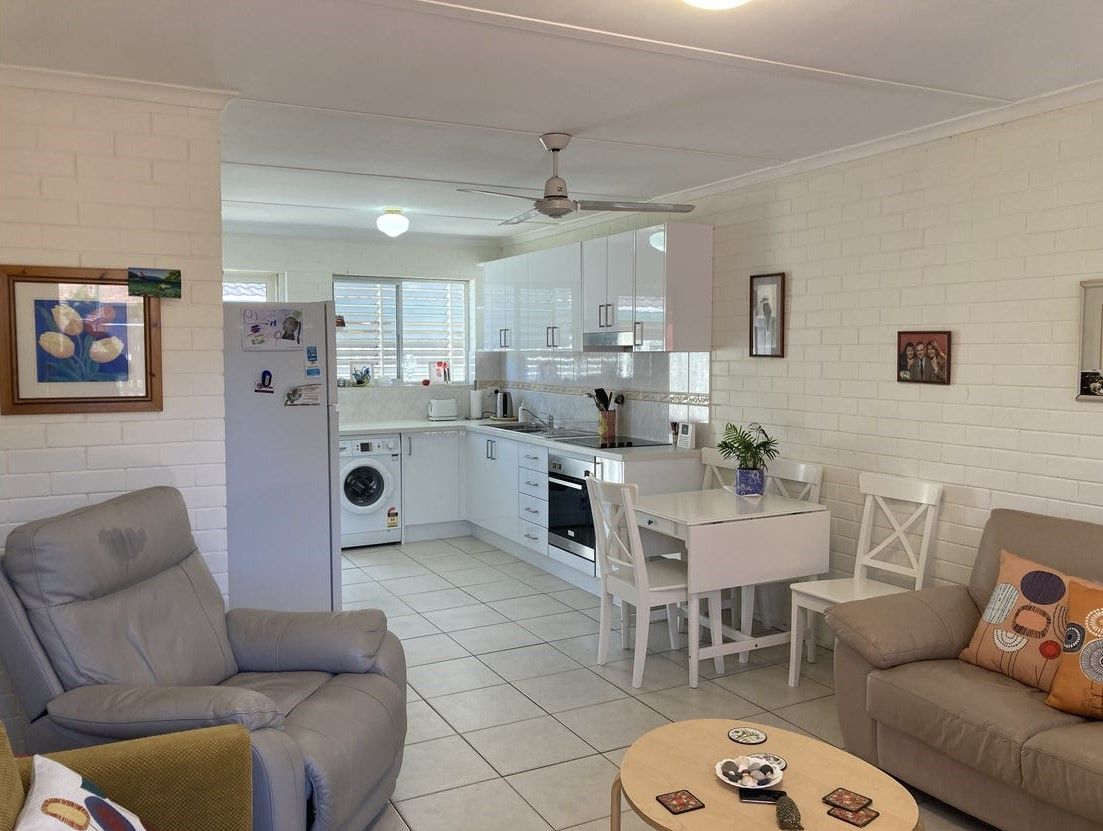 2/24 Georgina Street, Woody Point, QLD 4019