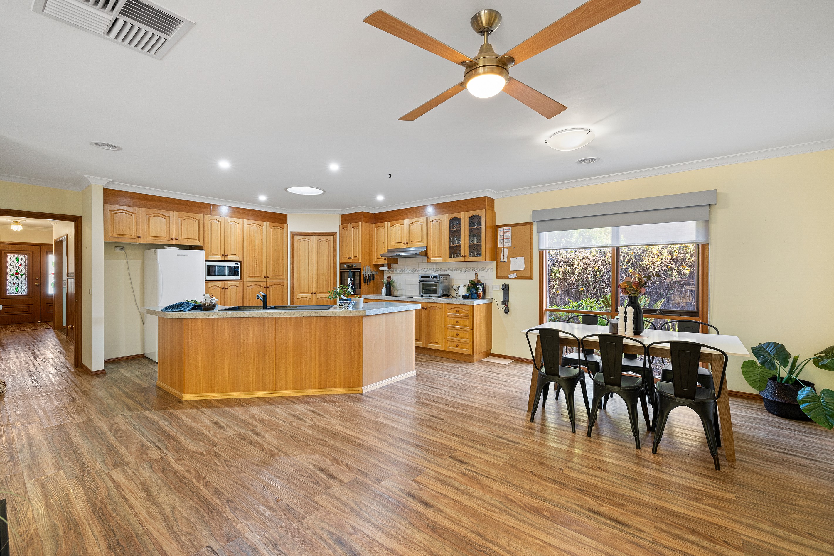 4 Lade Court, Rowville, VIC 3178